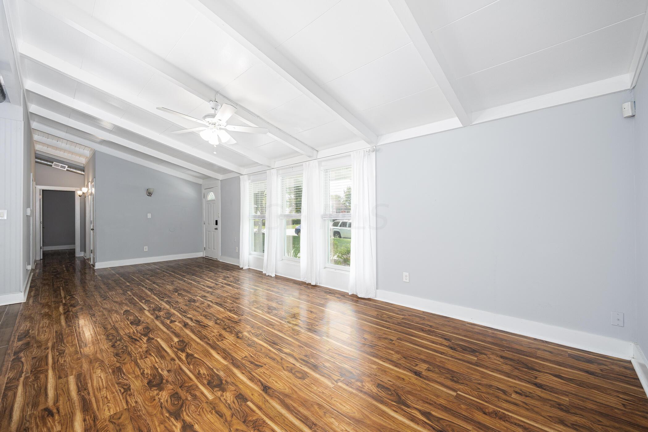 2540 Grasmere Avenue