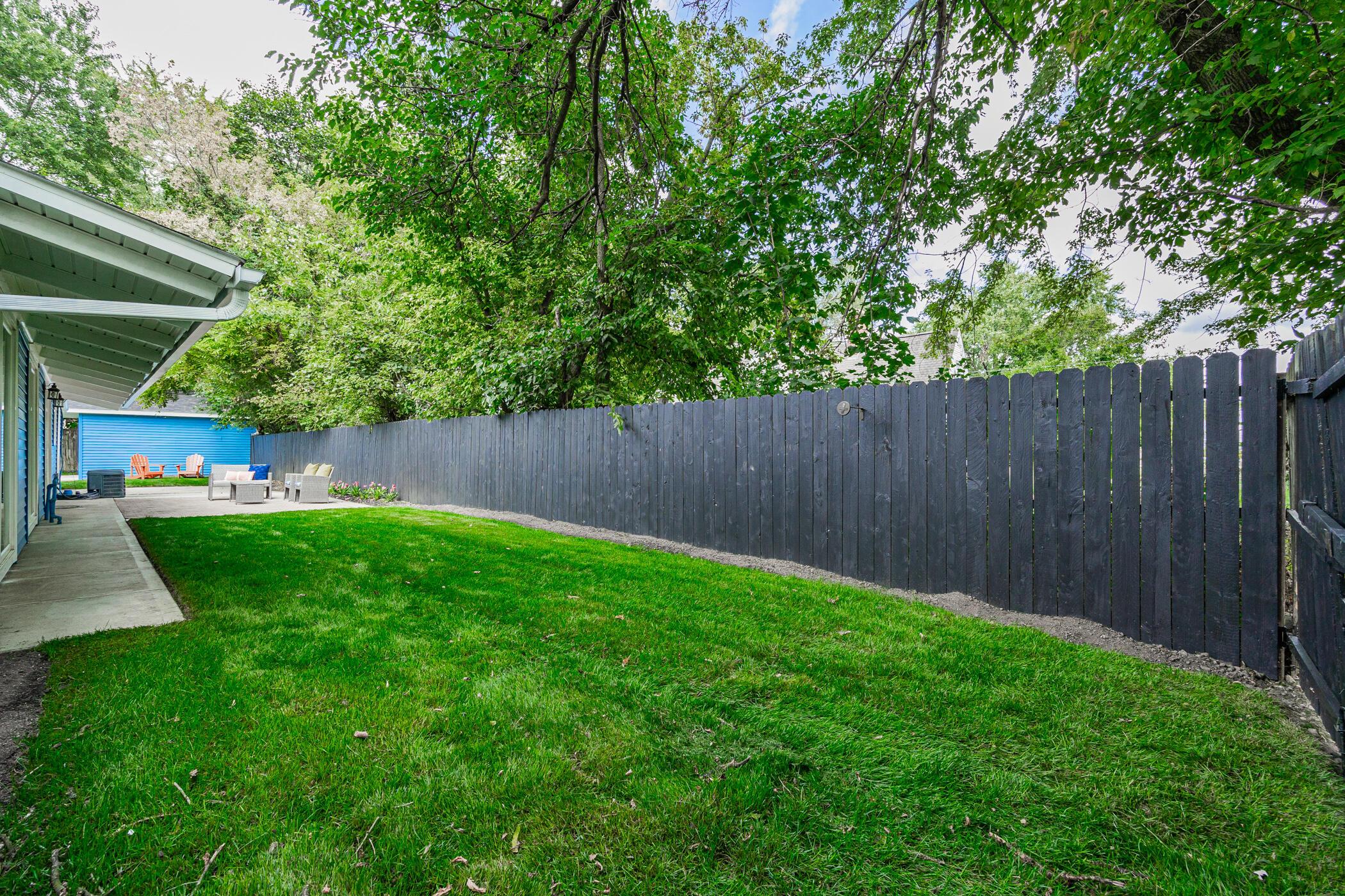 2540 Grasmere Avenue