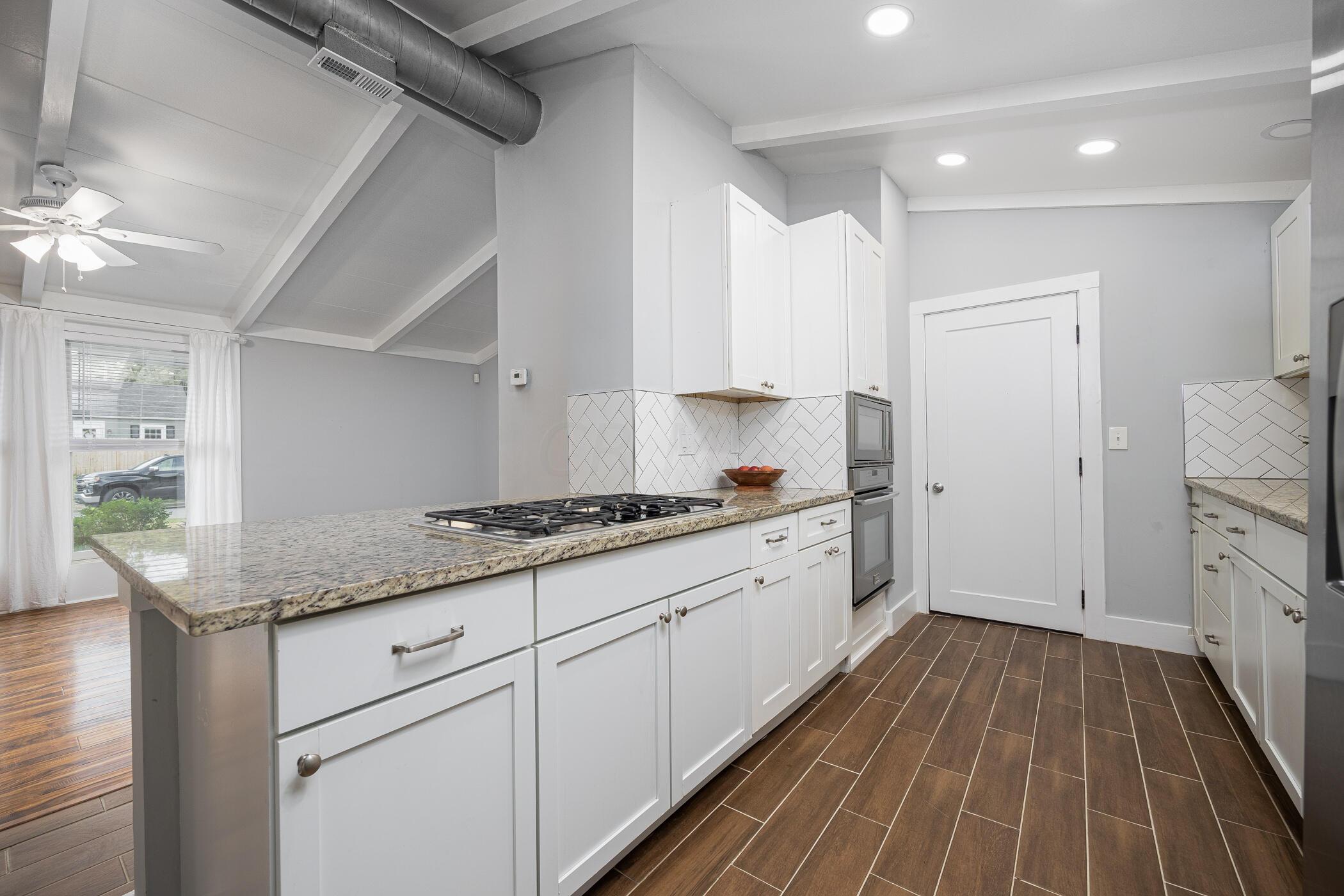 2540 Grasmere Avenue