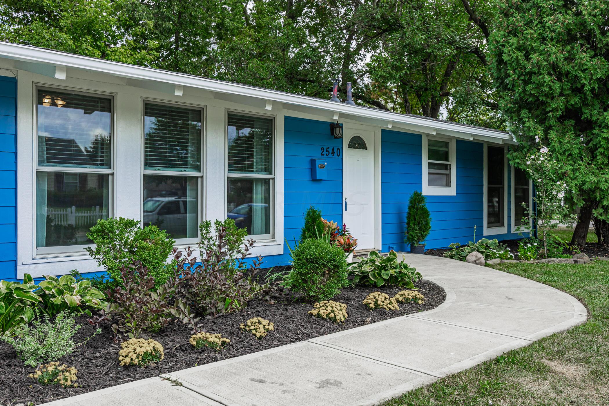 2540 Grasmere Avenue
