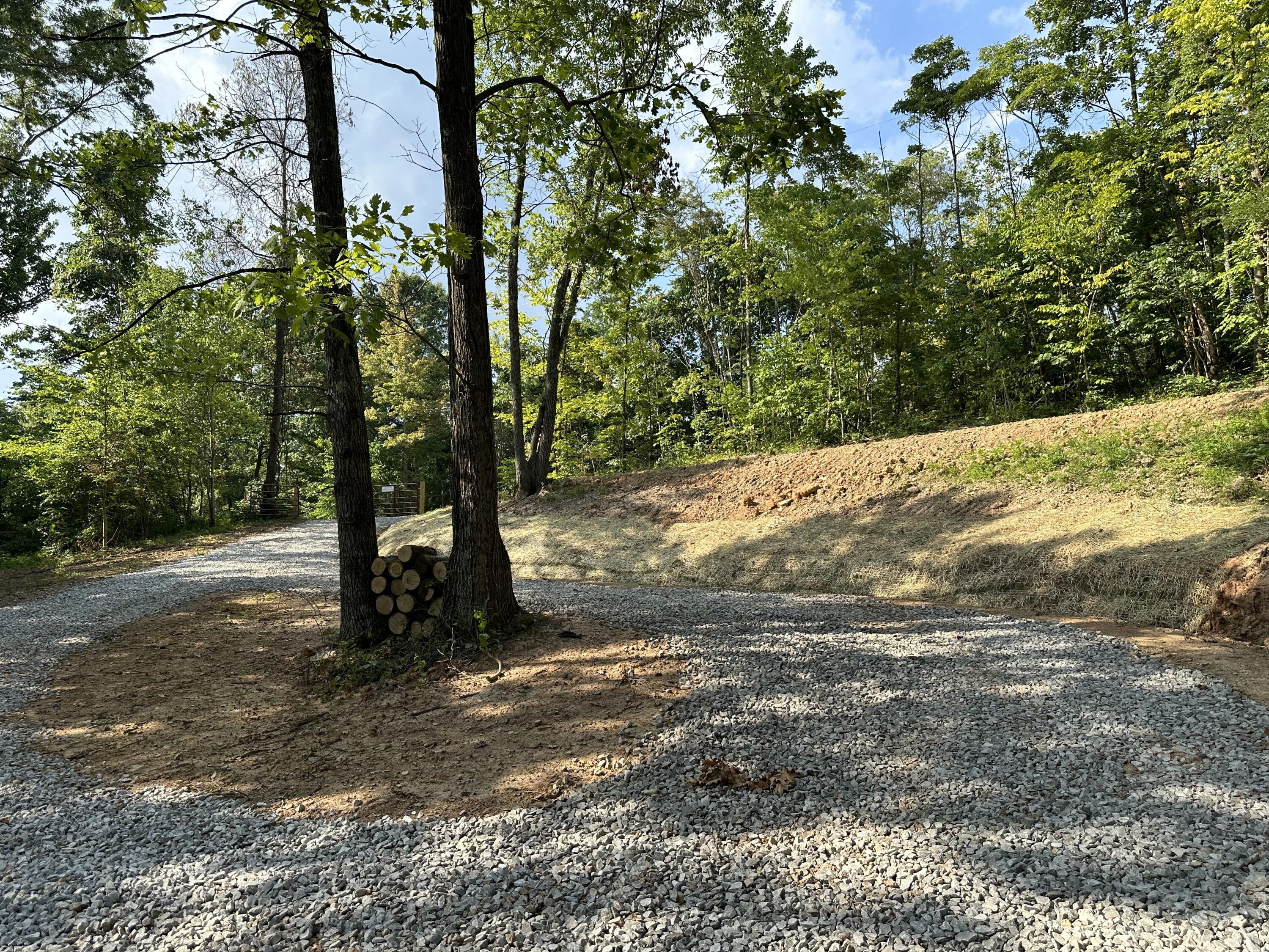 6690 Old State Road, (Perry Ridge - Tract 6)
