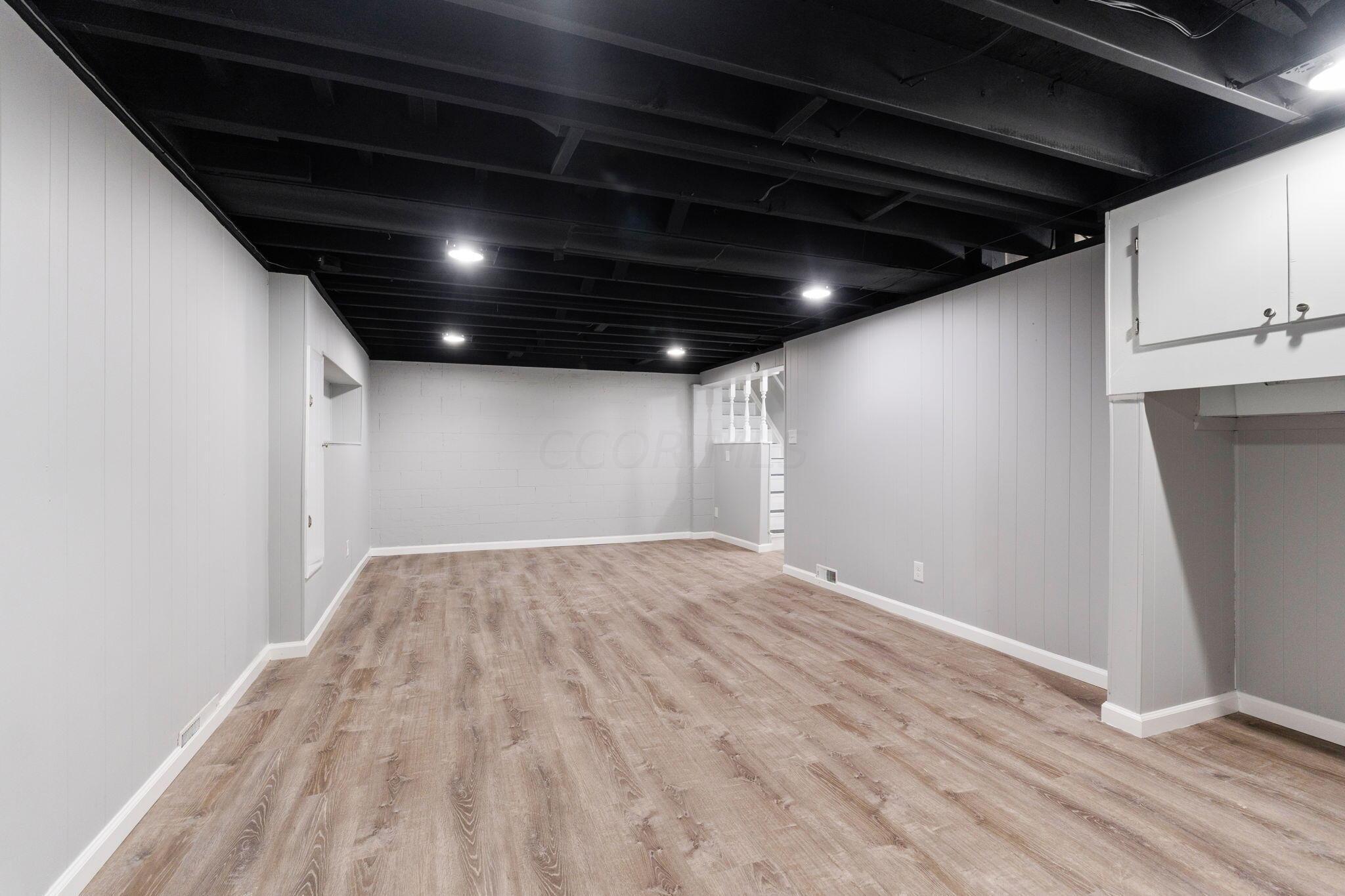 1707 Peardale Road N