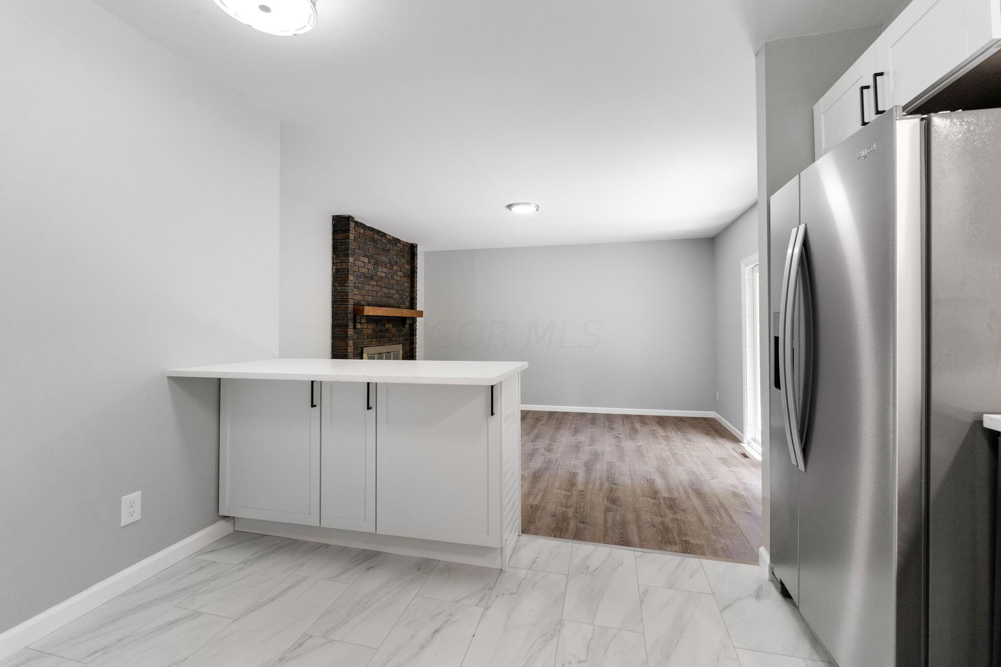 1707 Peardale Road N