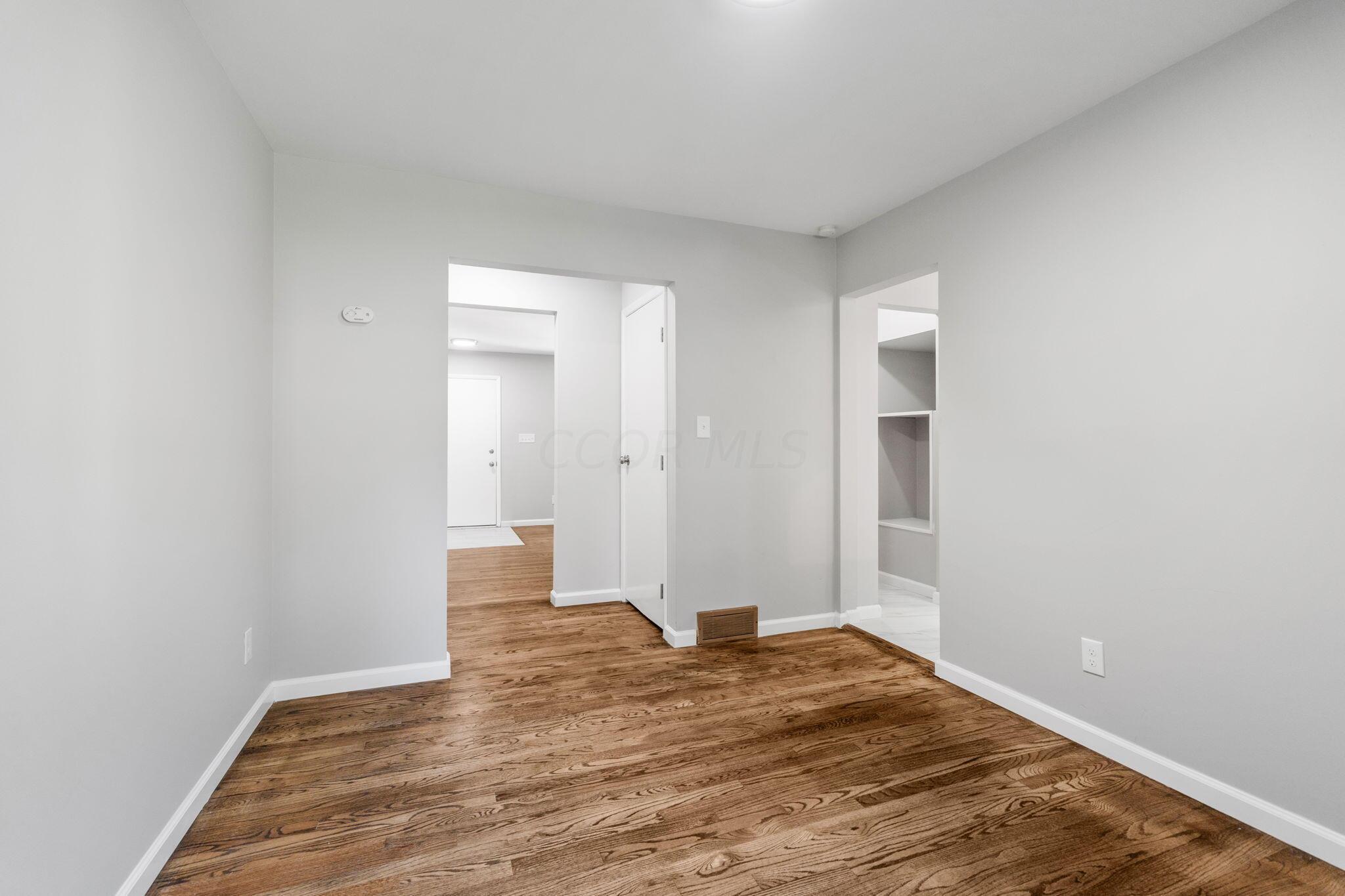 1707 Peardale Road N