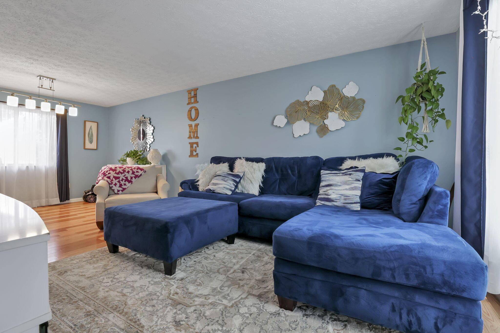 4418 Scissortail Loop