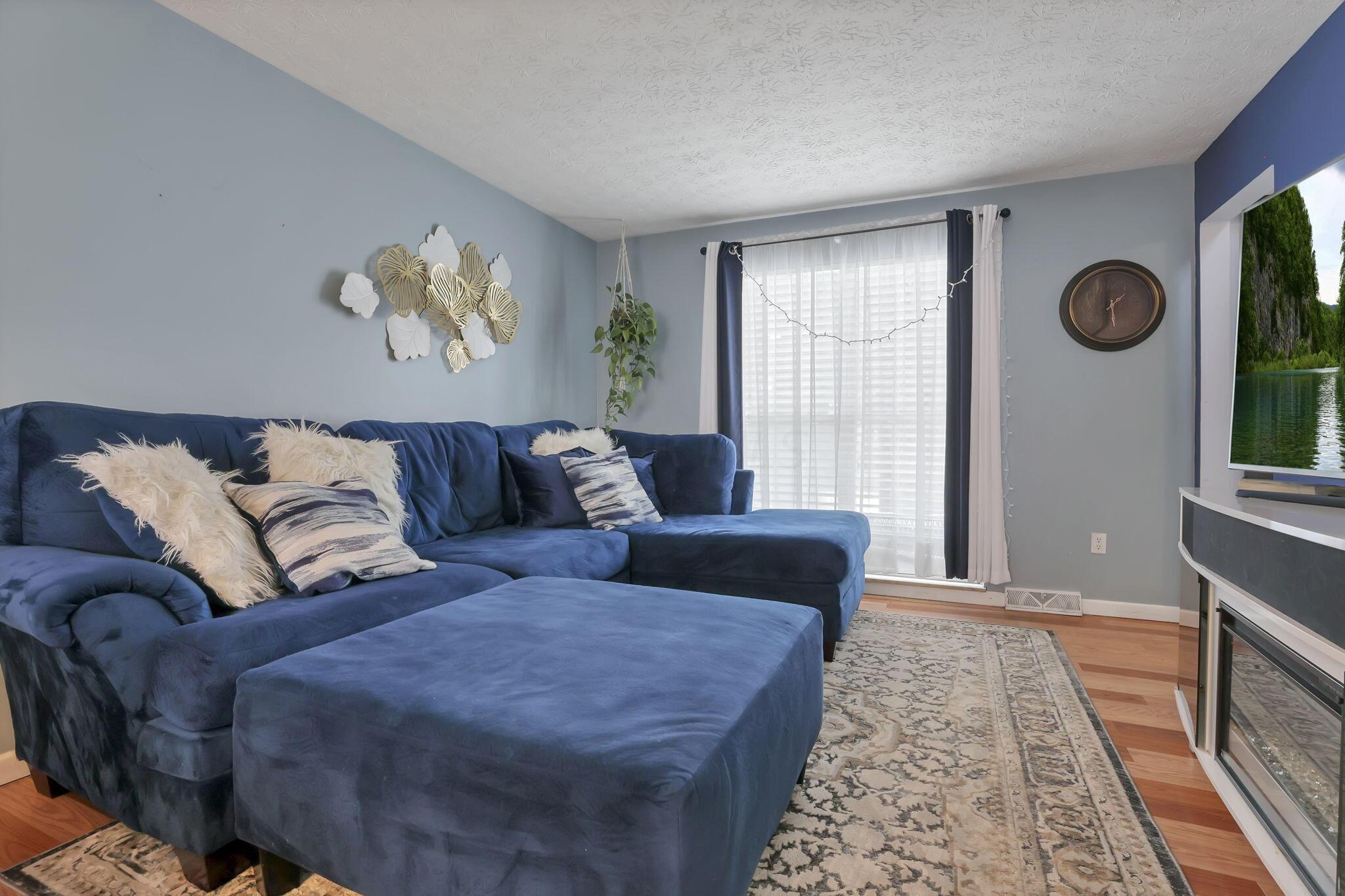 4418 Scissortail Loop