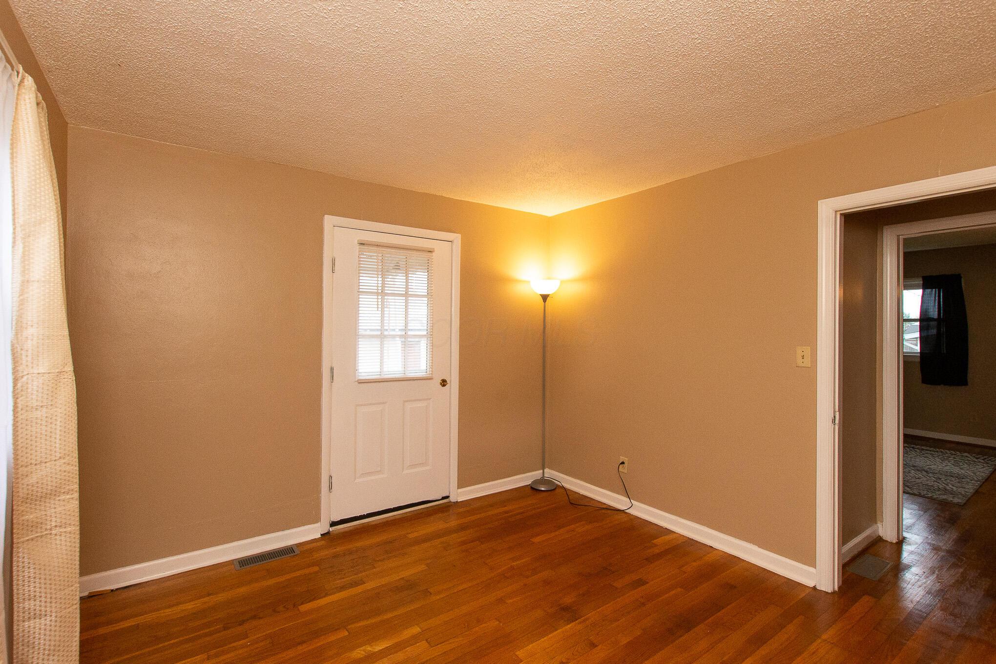 271 Kensington Place