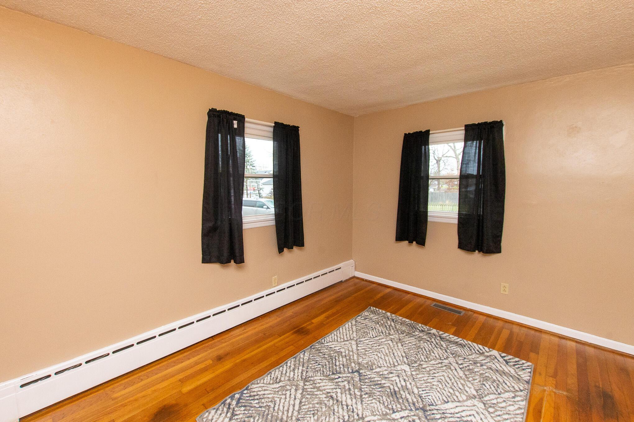 271 Kensington Place