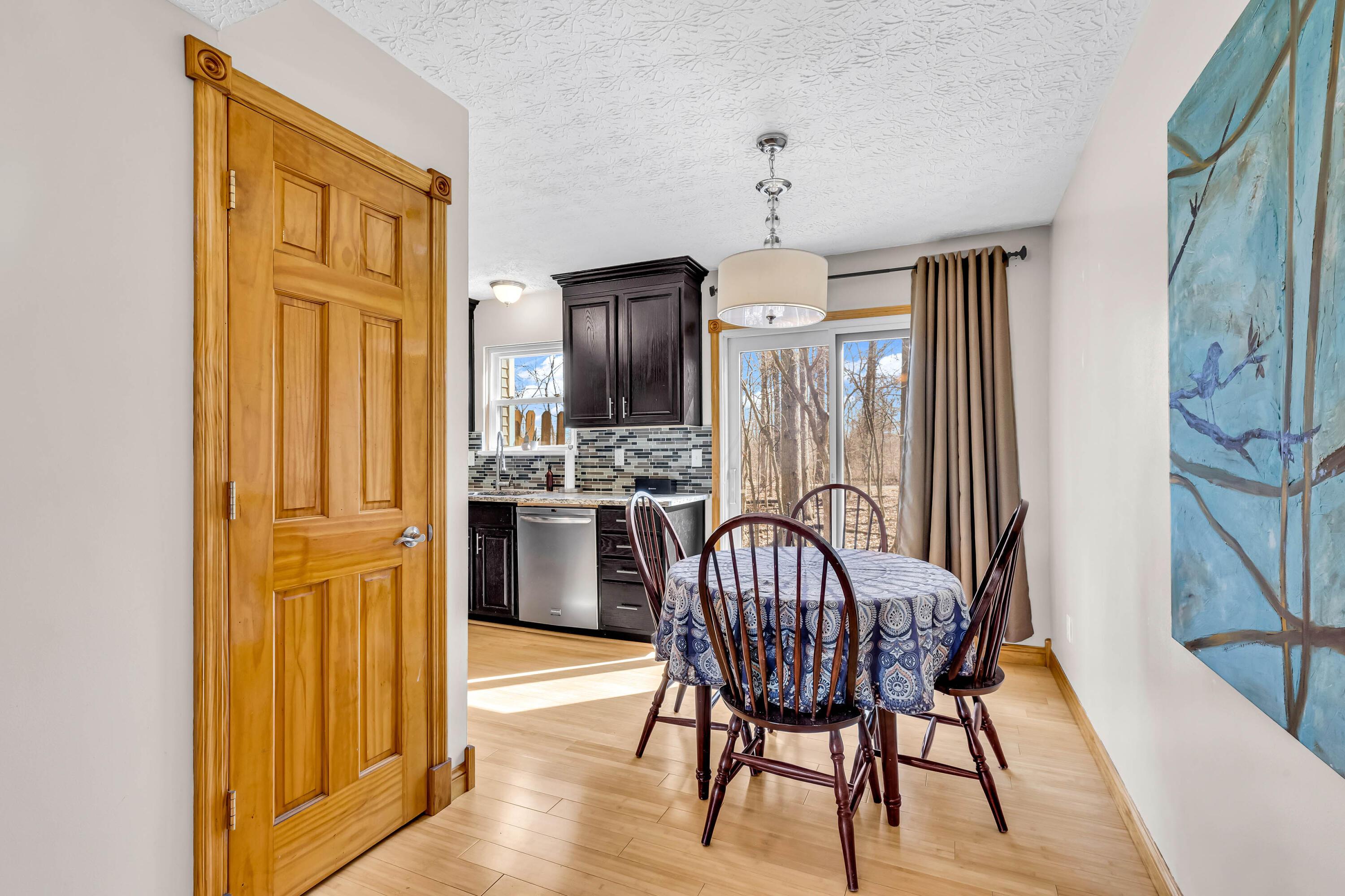 8148 Newark Avenue, 14-B