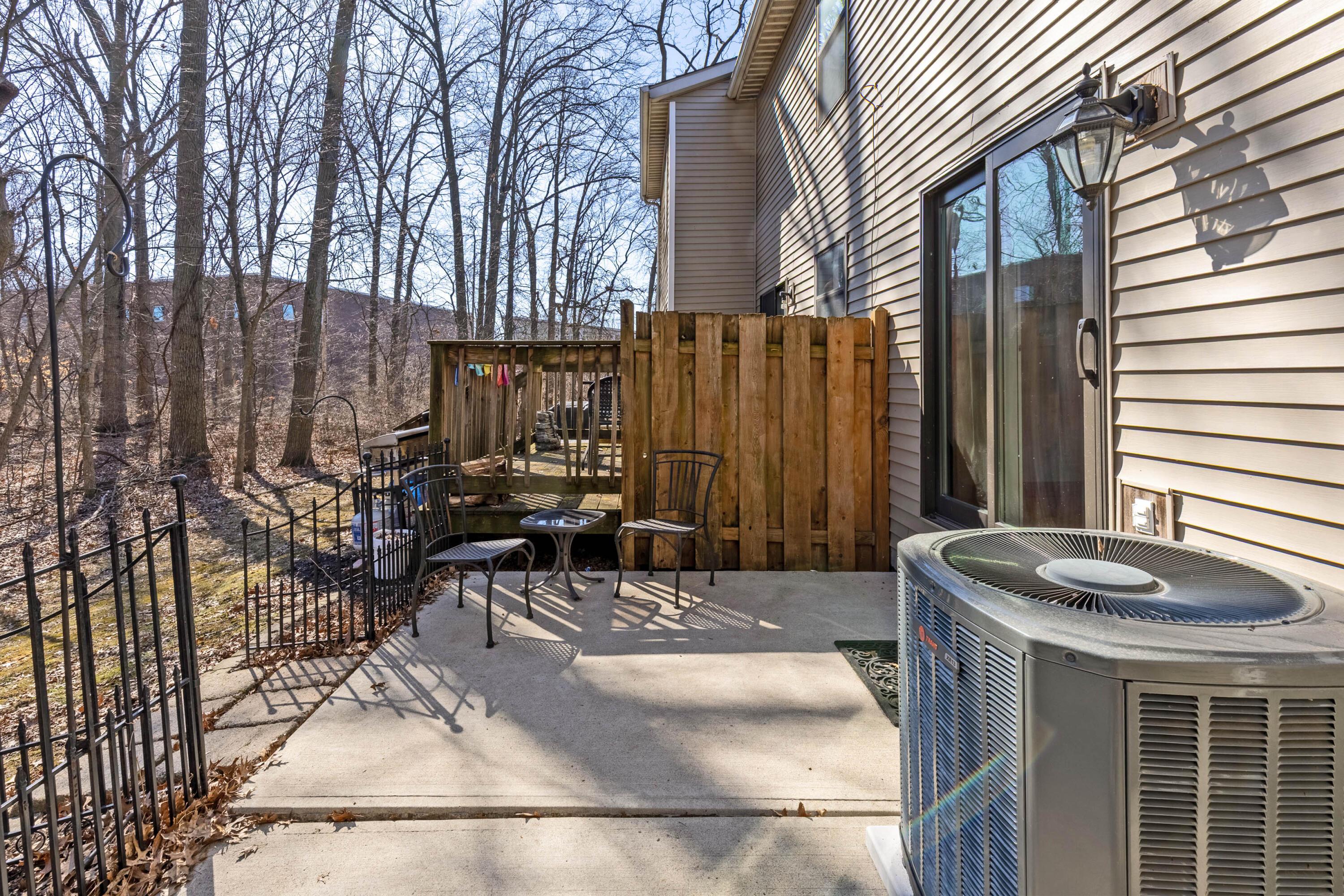 8148 Newark Avenue, 14-B