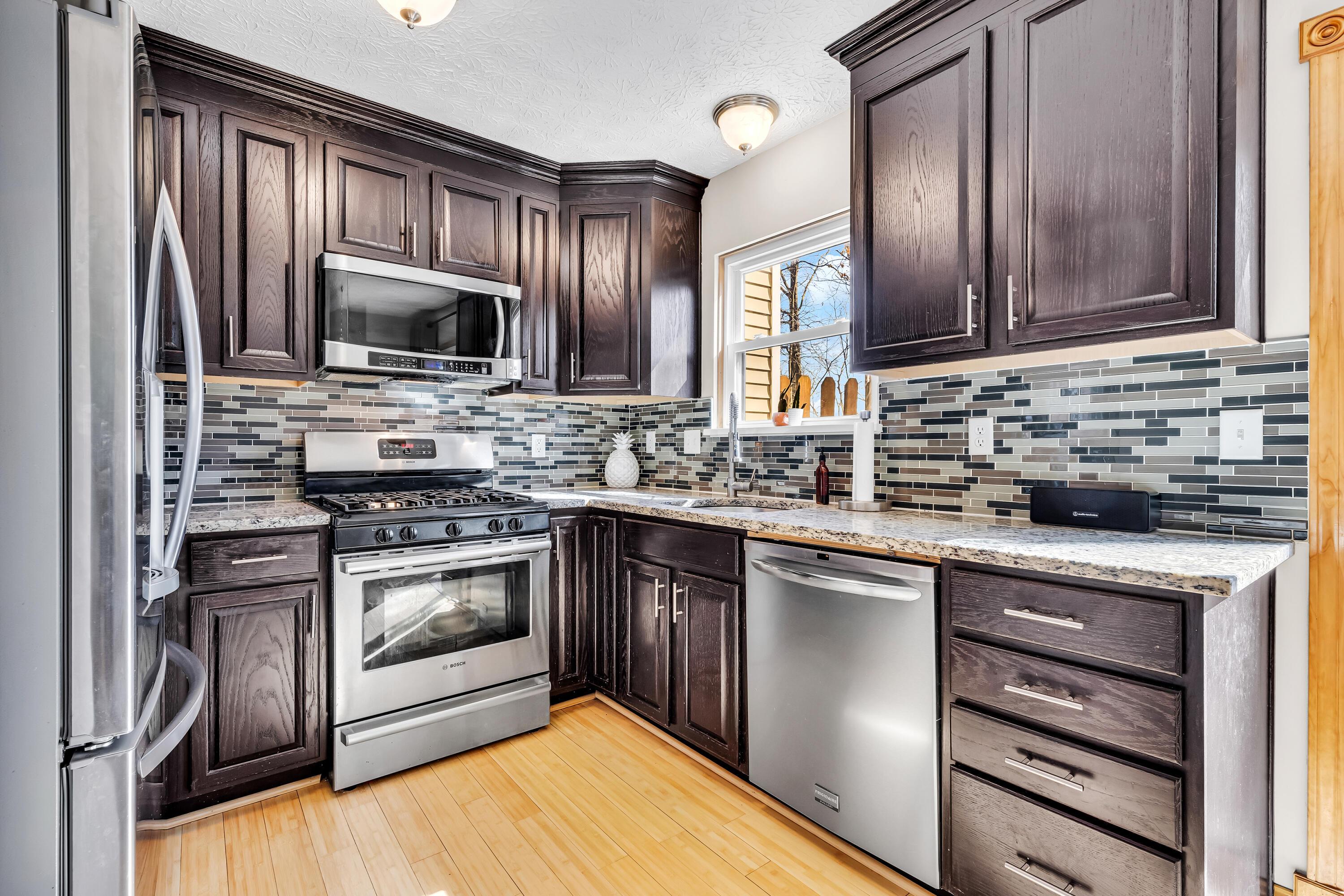 8148 Newark Avenue, 14-B