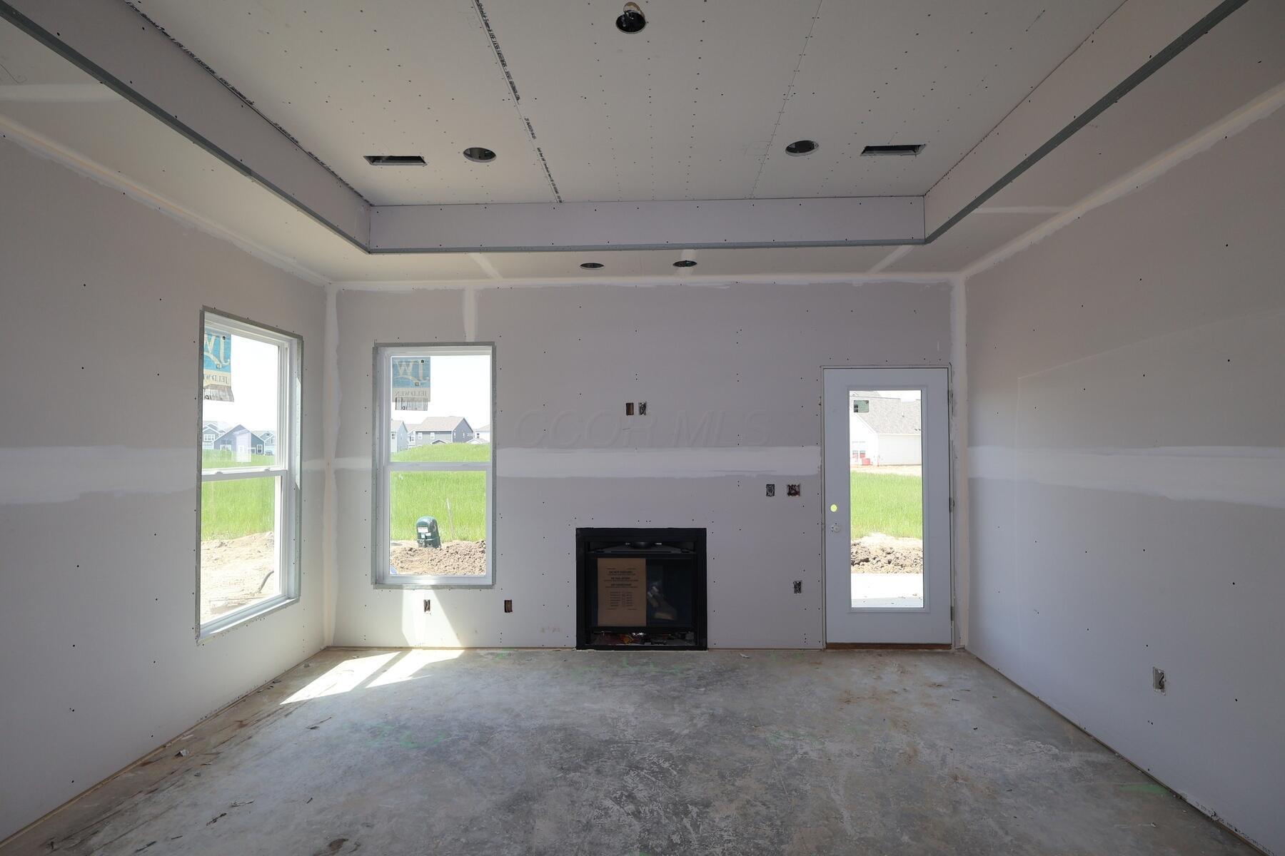 1916 Aerotrain Court N