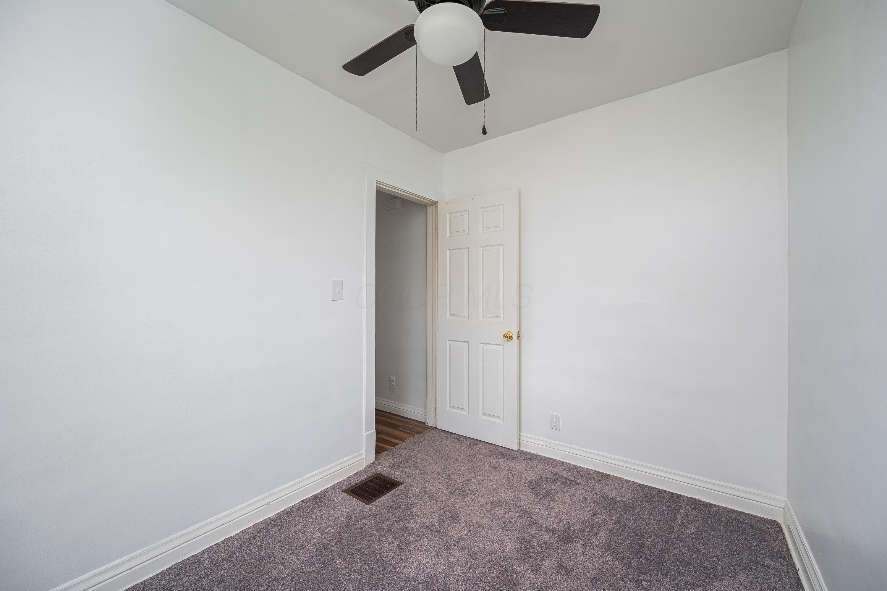 4469 Lancaster Avenue