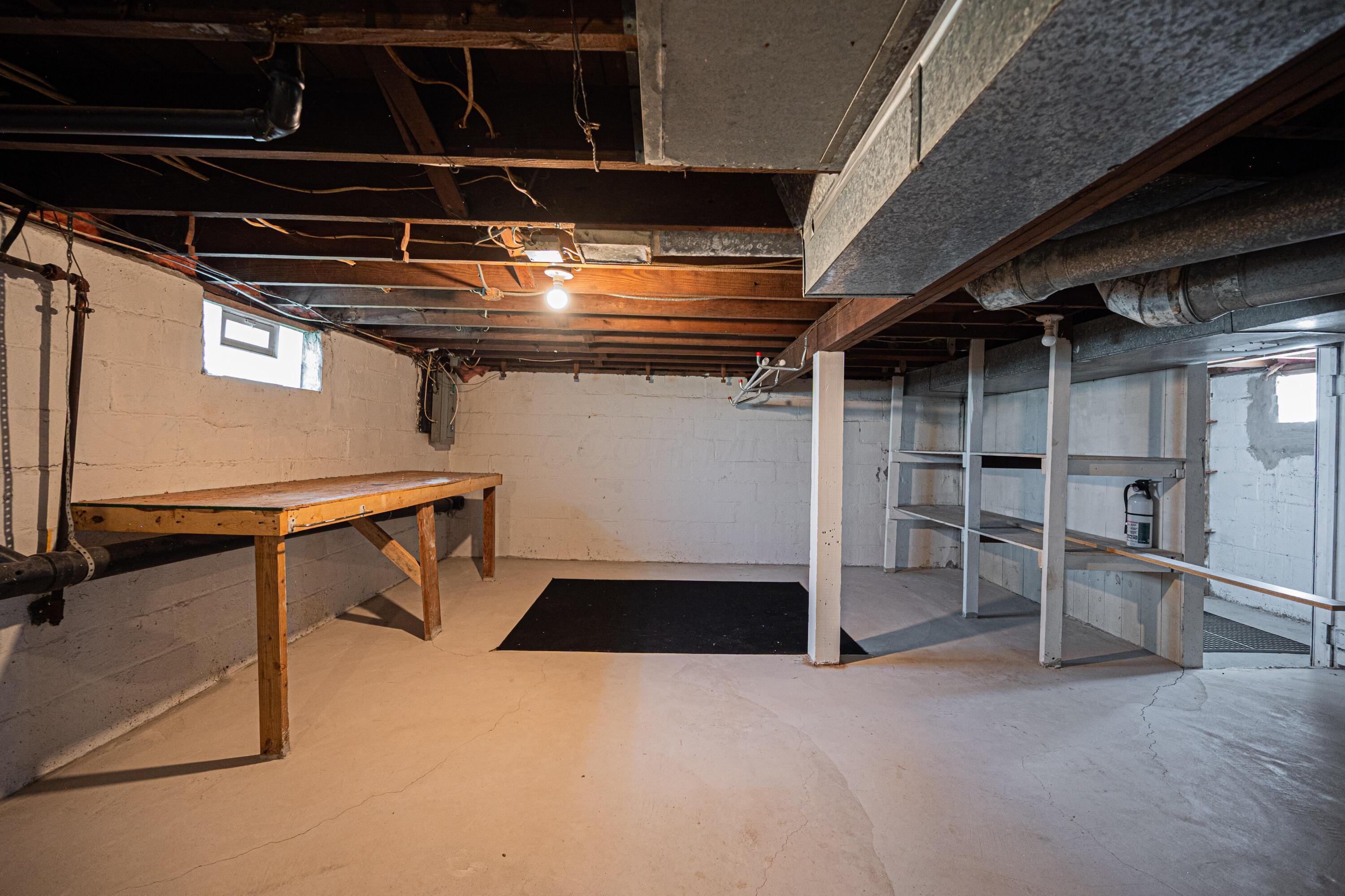 4469 Lancaster Avenue