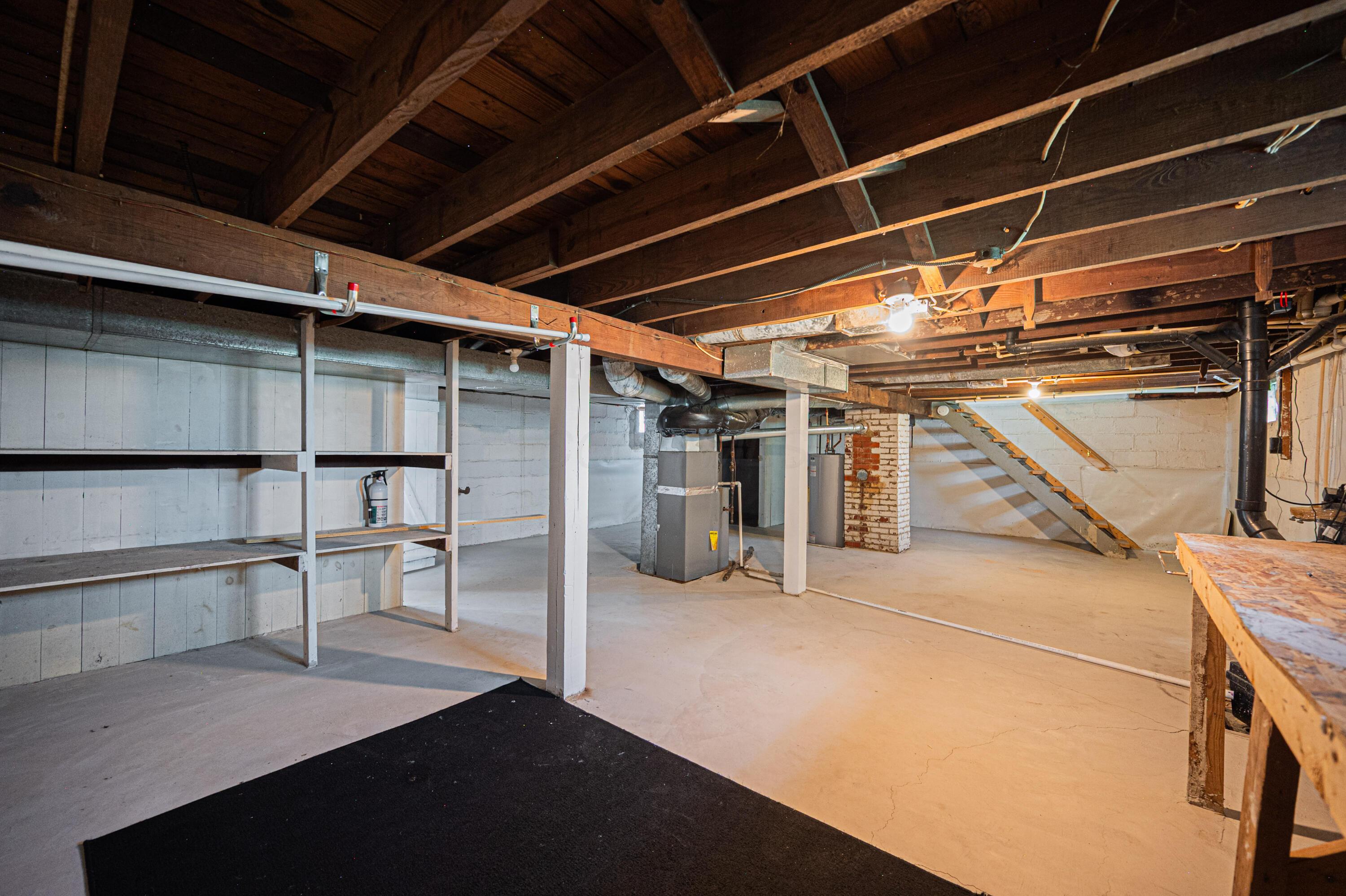 4469 Lancaster Avenue