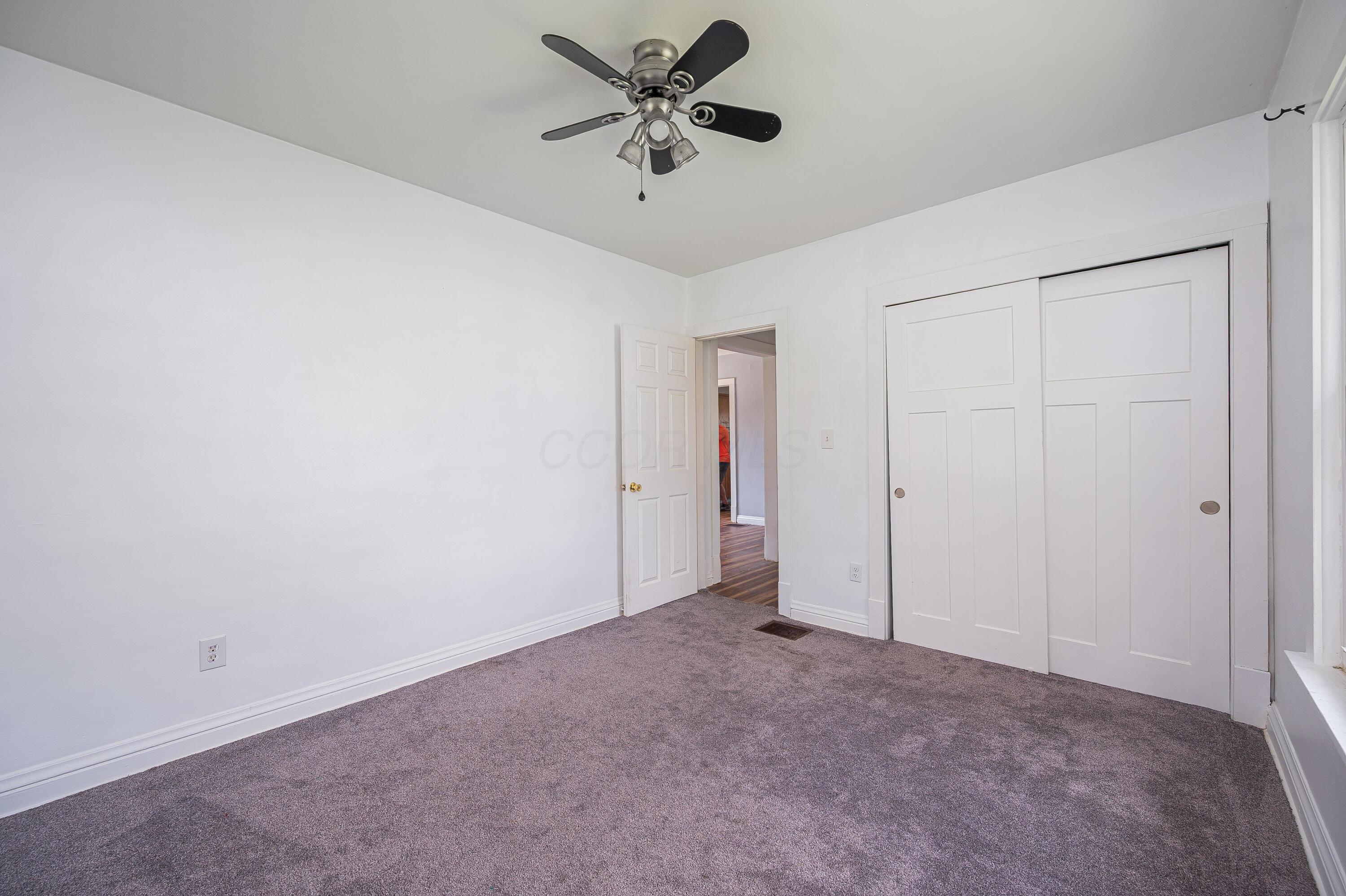 4469 Lancaster Avenue