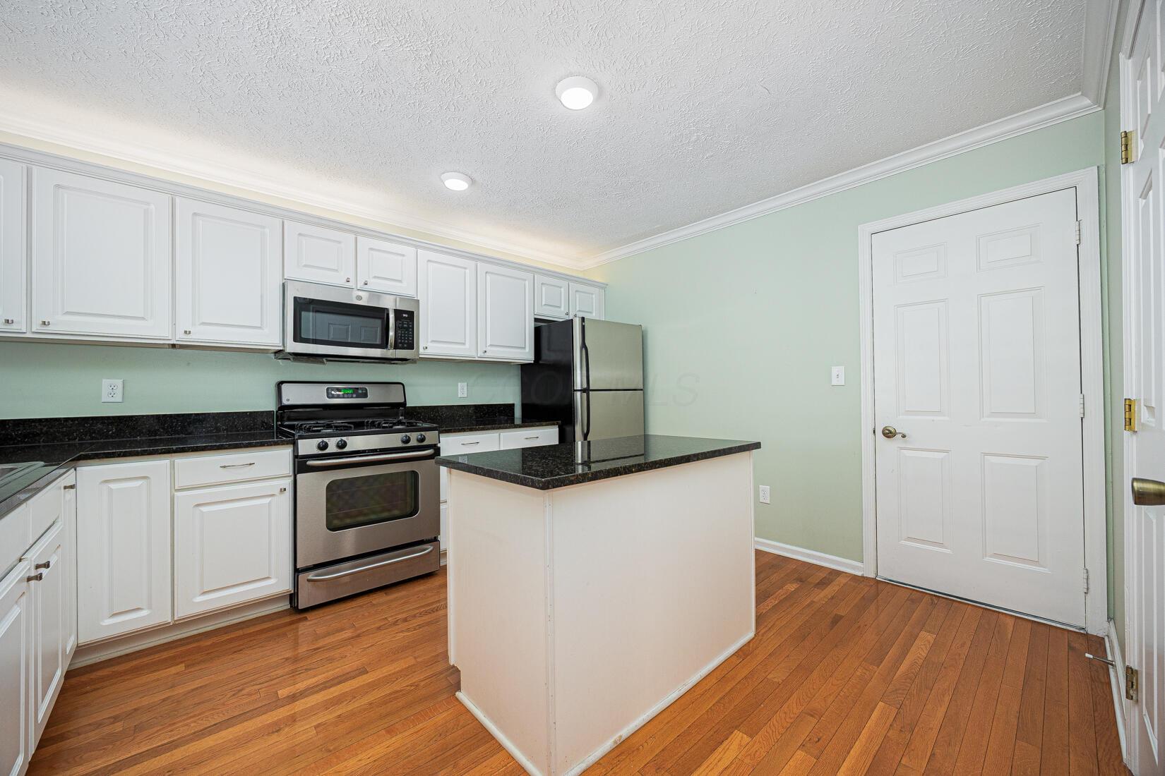 3427 Eastwoodlands Trail