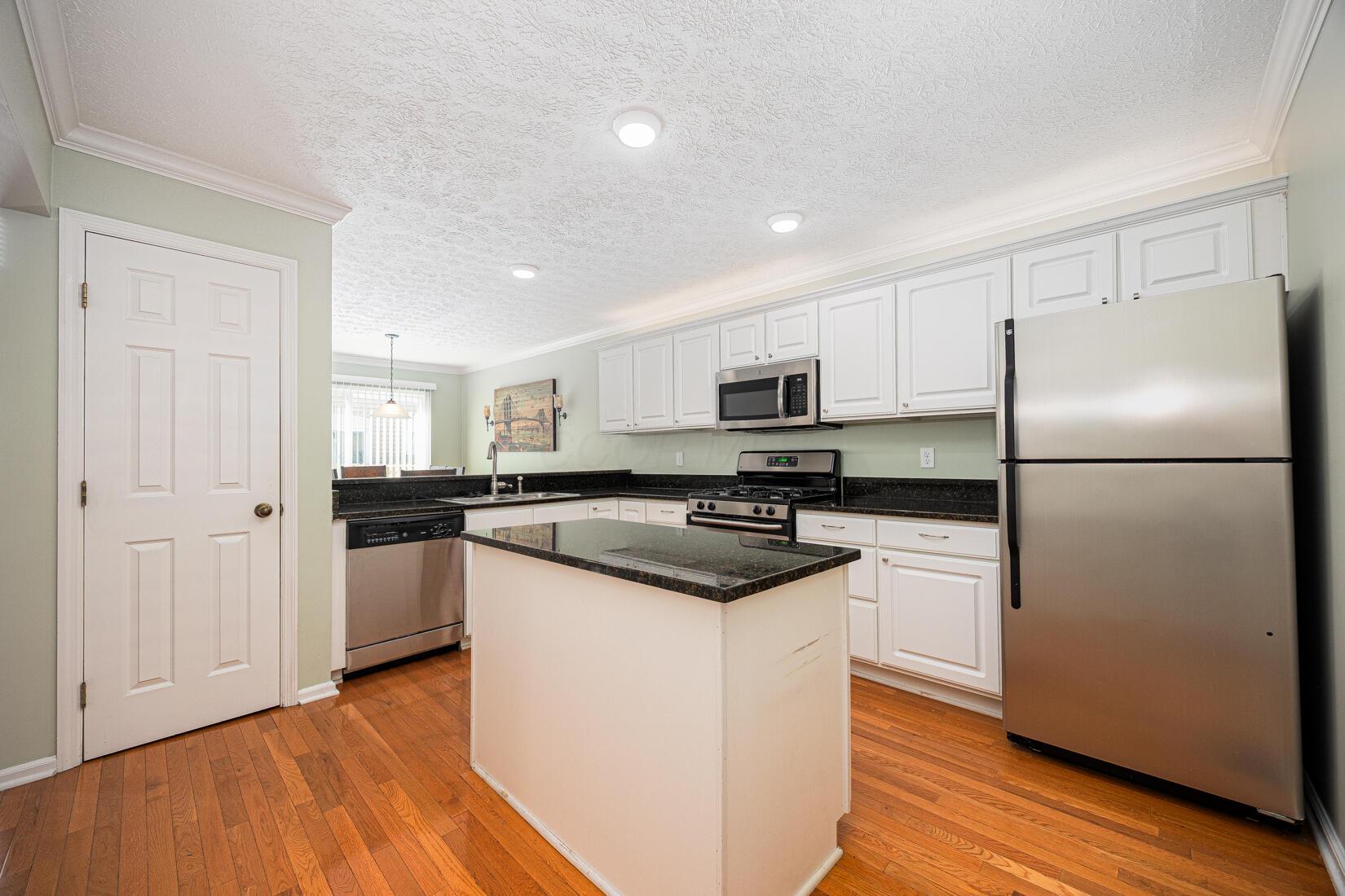 3427 Eastwoodlands Trail