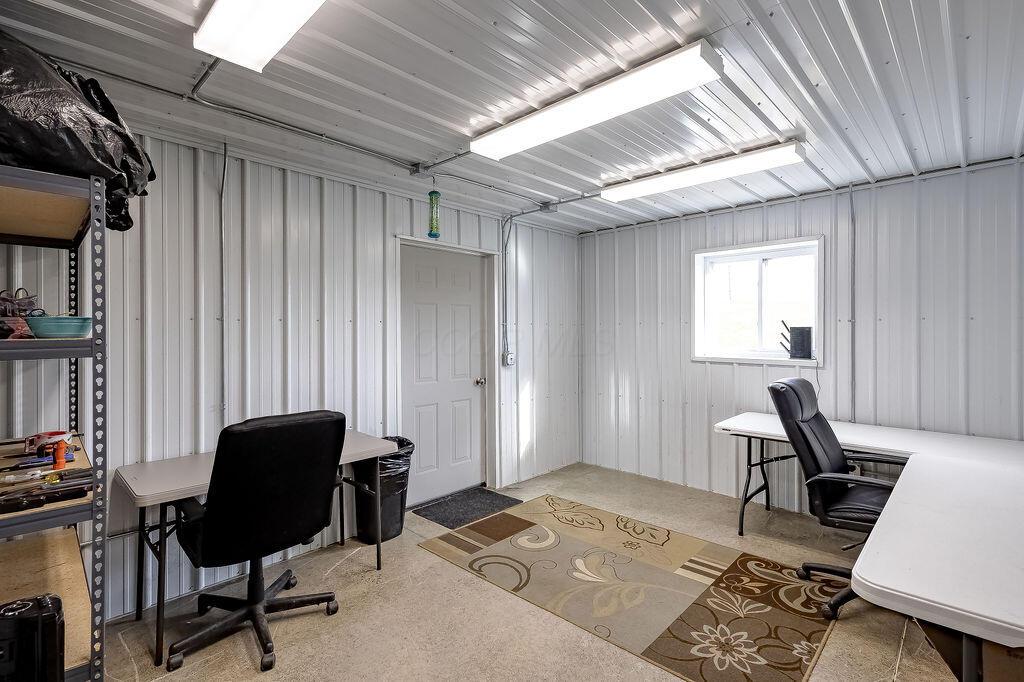 10339 New Delaware Road, Mount Vernon