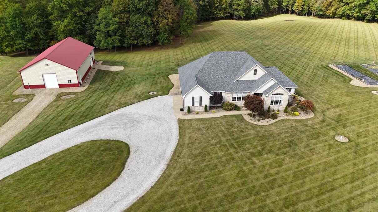 10339 New Delaware Road, Mount Vernon