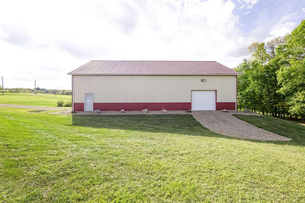 10339 New Delaware Road, Mount Vernon