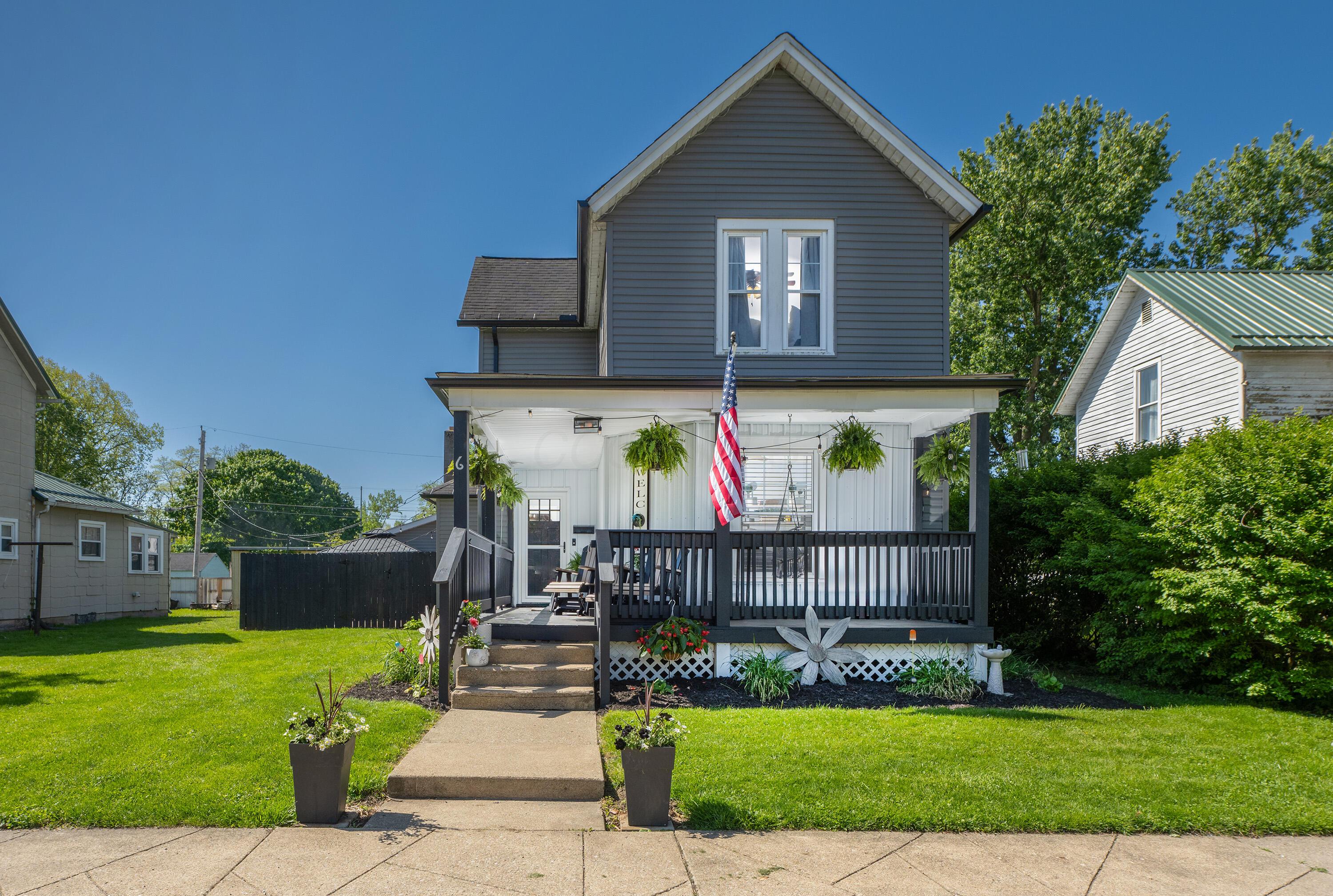 6 Ridgewood Avenue