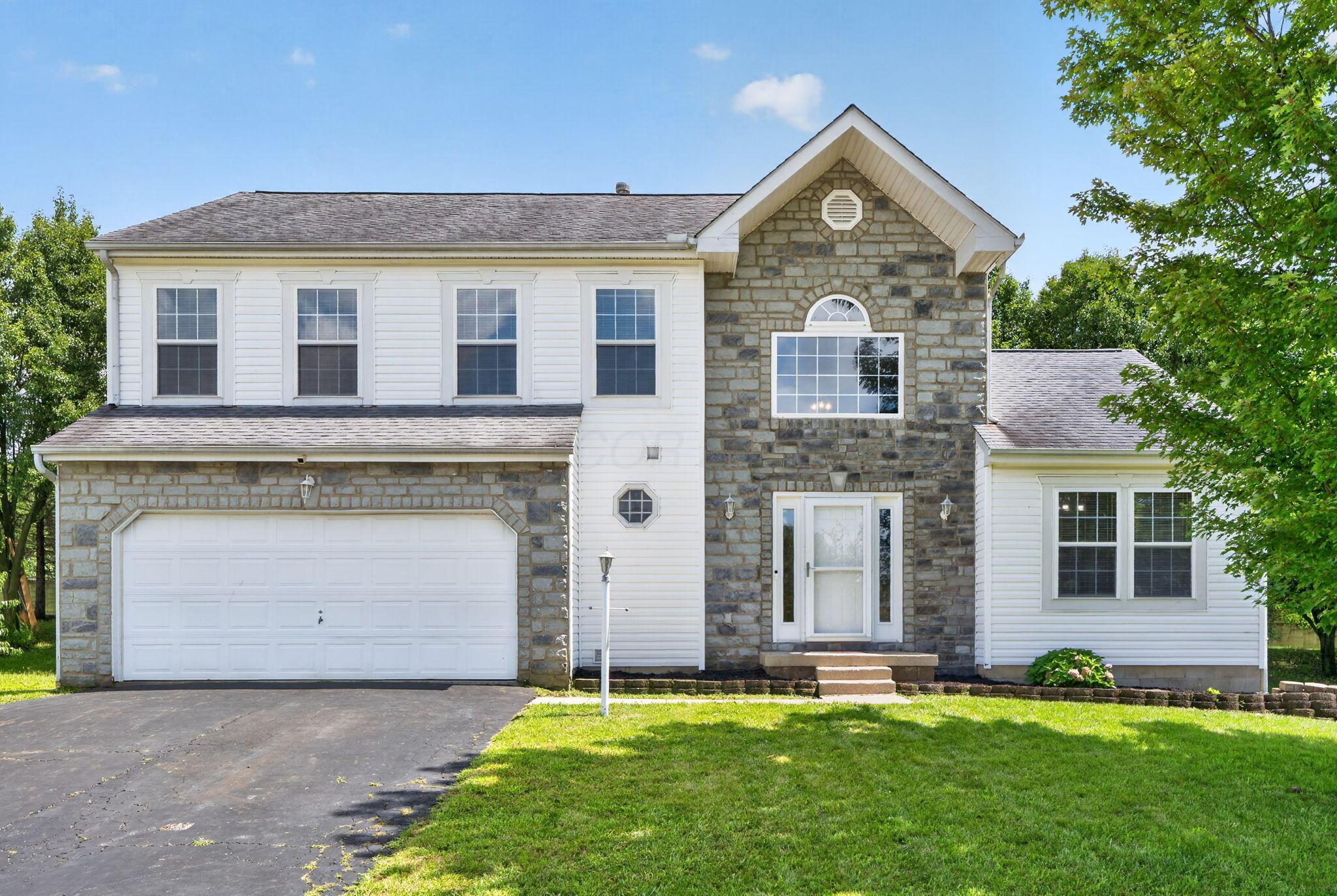 156 Knights Bridge Drive E