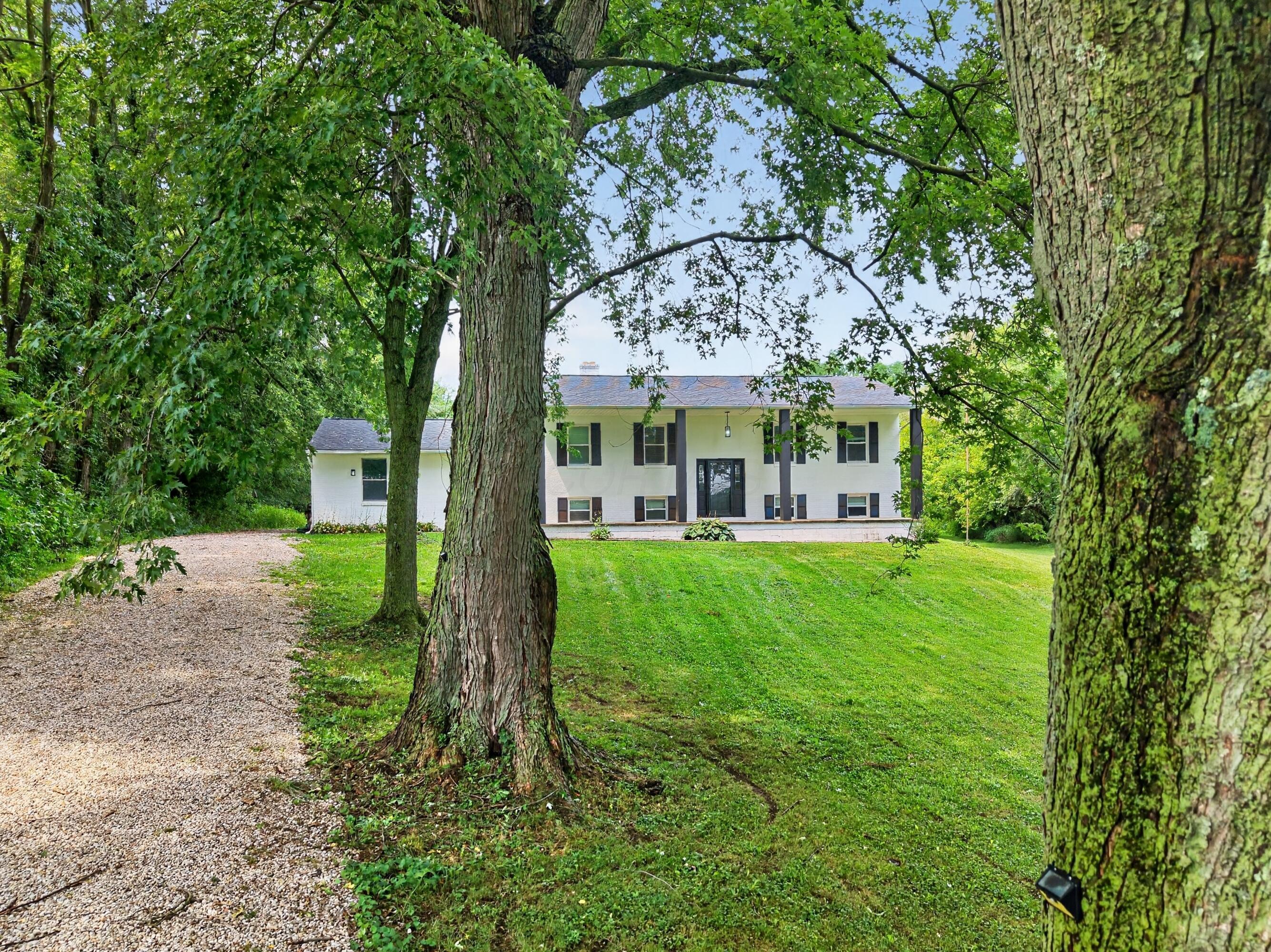 4833 Columbus Road