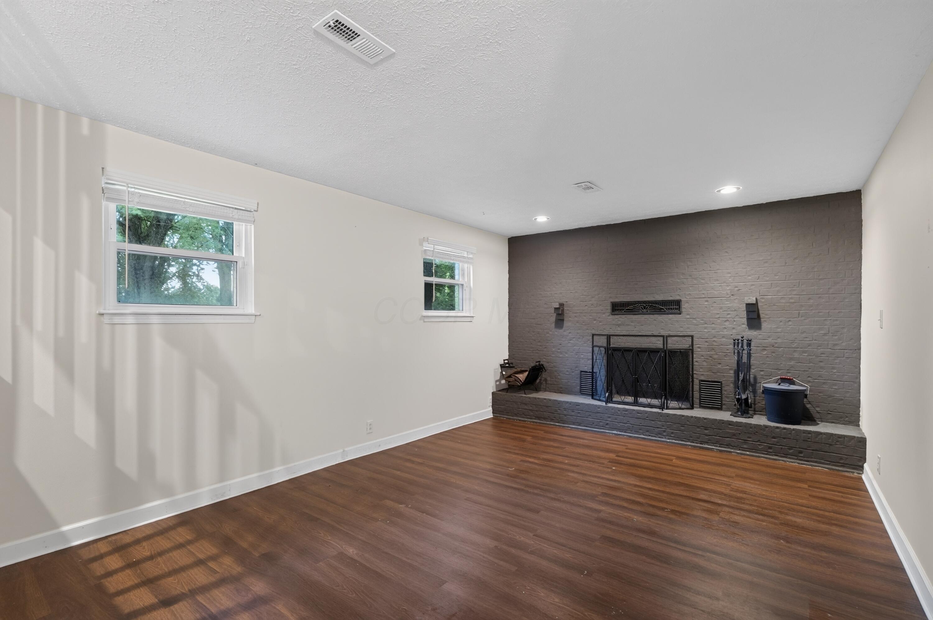 4833 Columbus Road