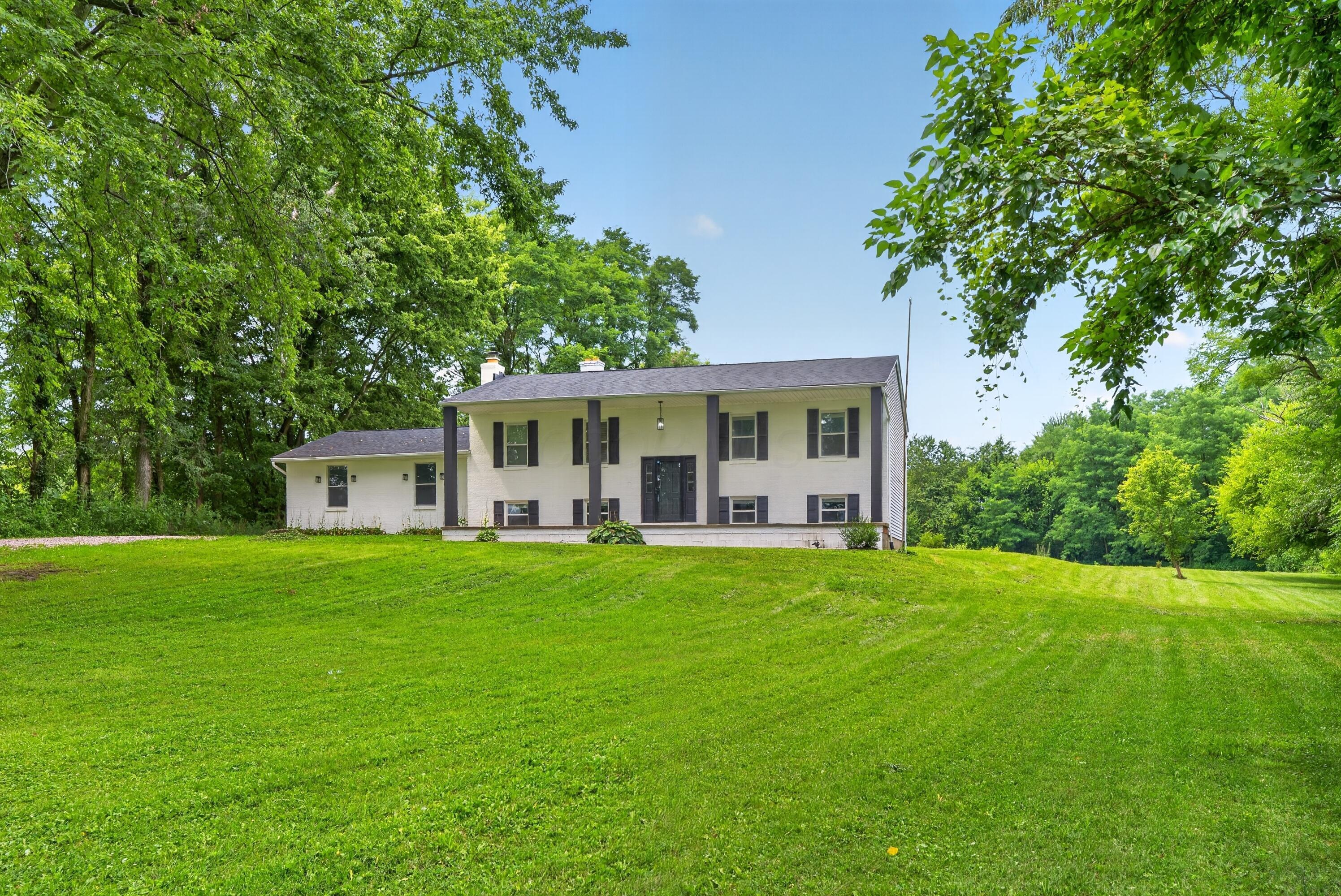 4833 Columbus Road