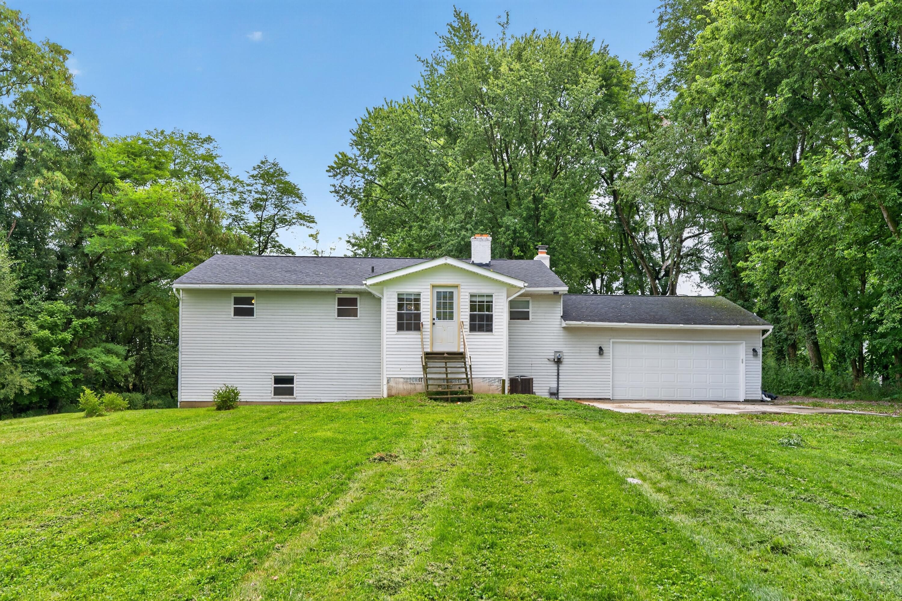 4833 Columbus Road