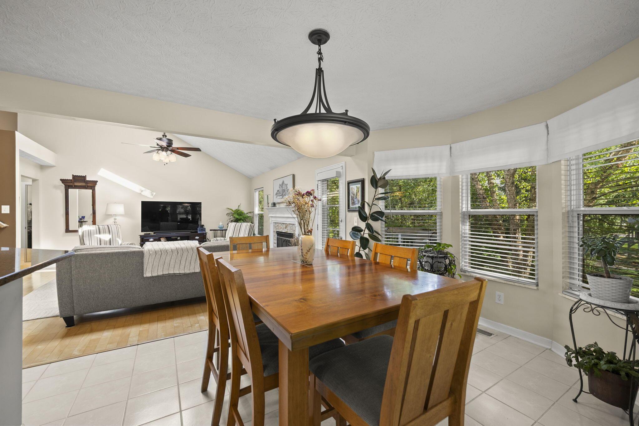 238 Donerail Avenue