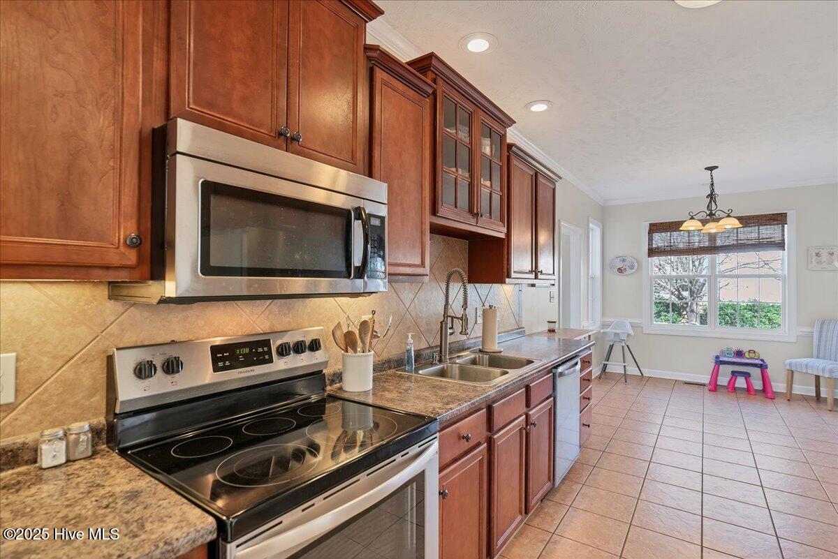 2752 Bardolino Drive