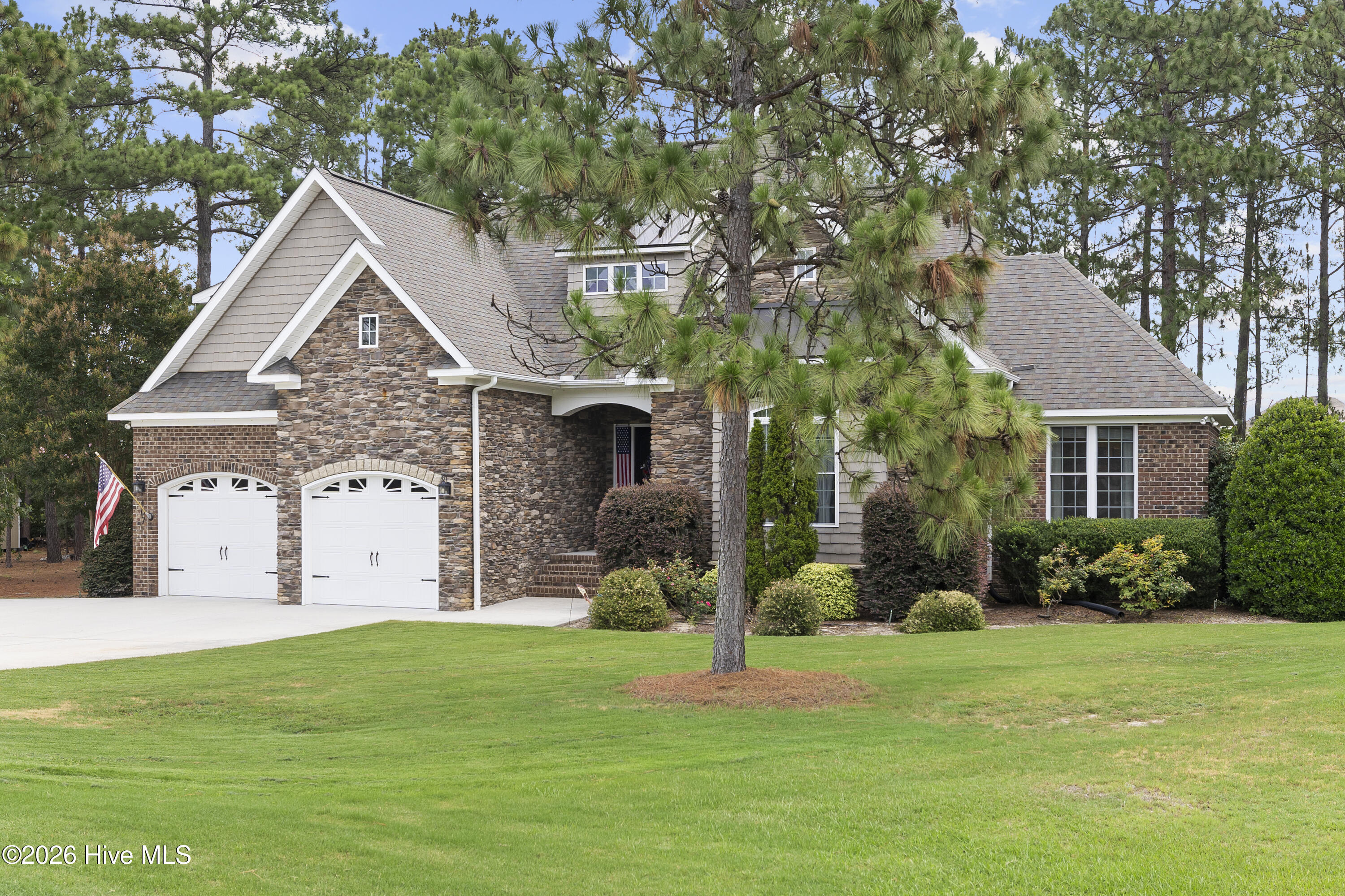 107 Tomahawk Court