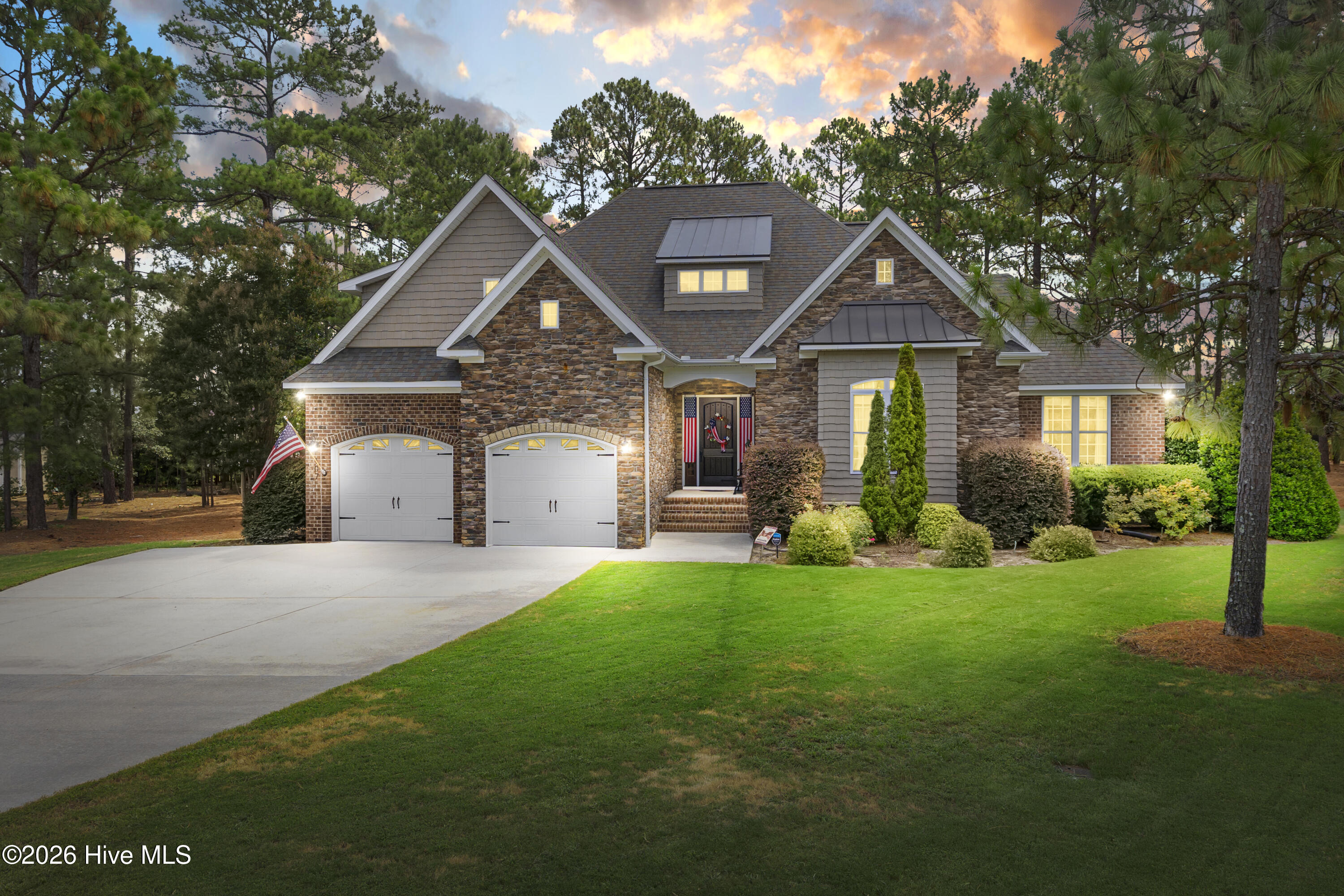 107 Tomahawk Court