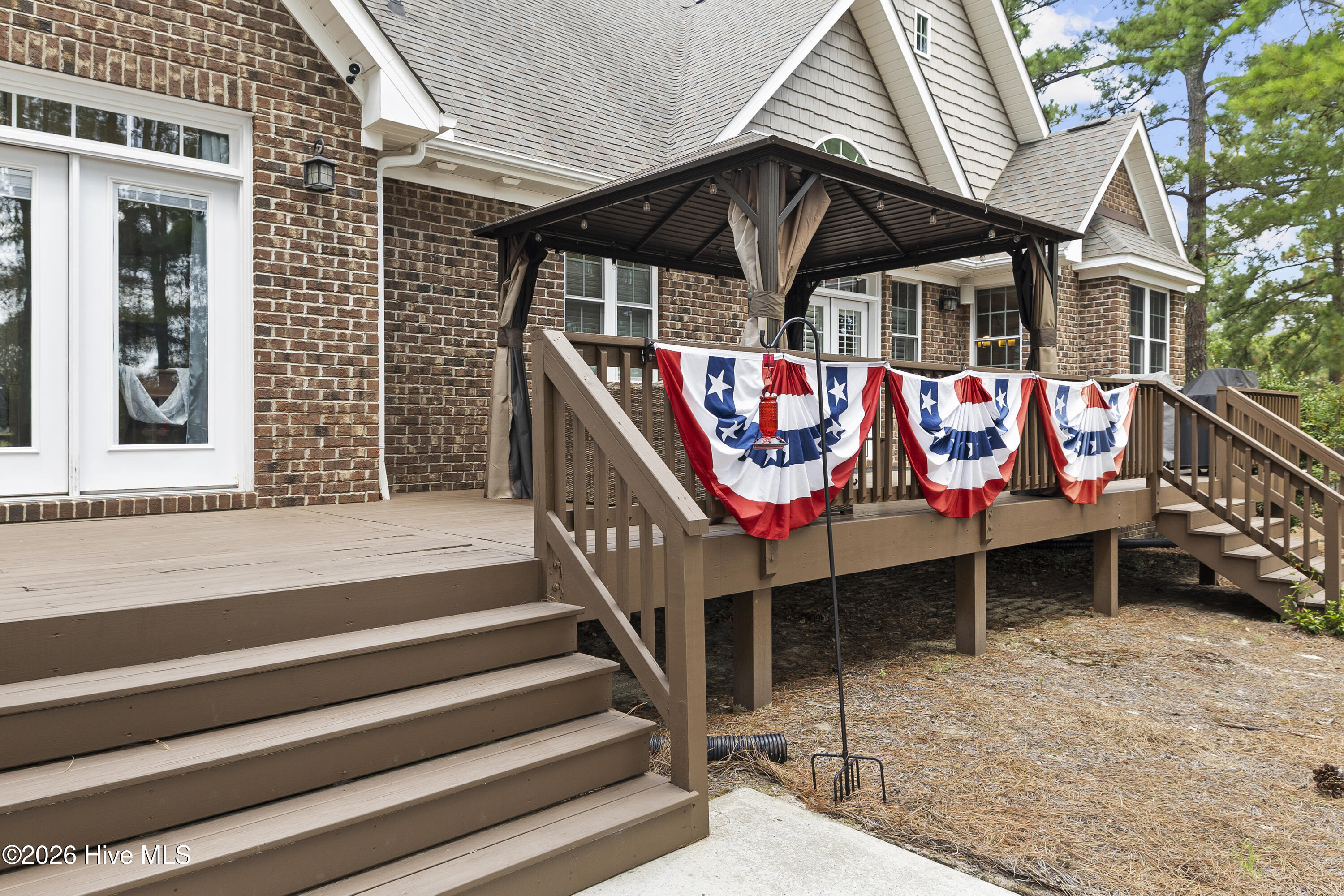 107 Tomahawk Court
