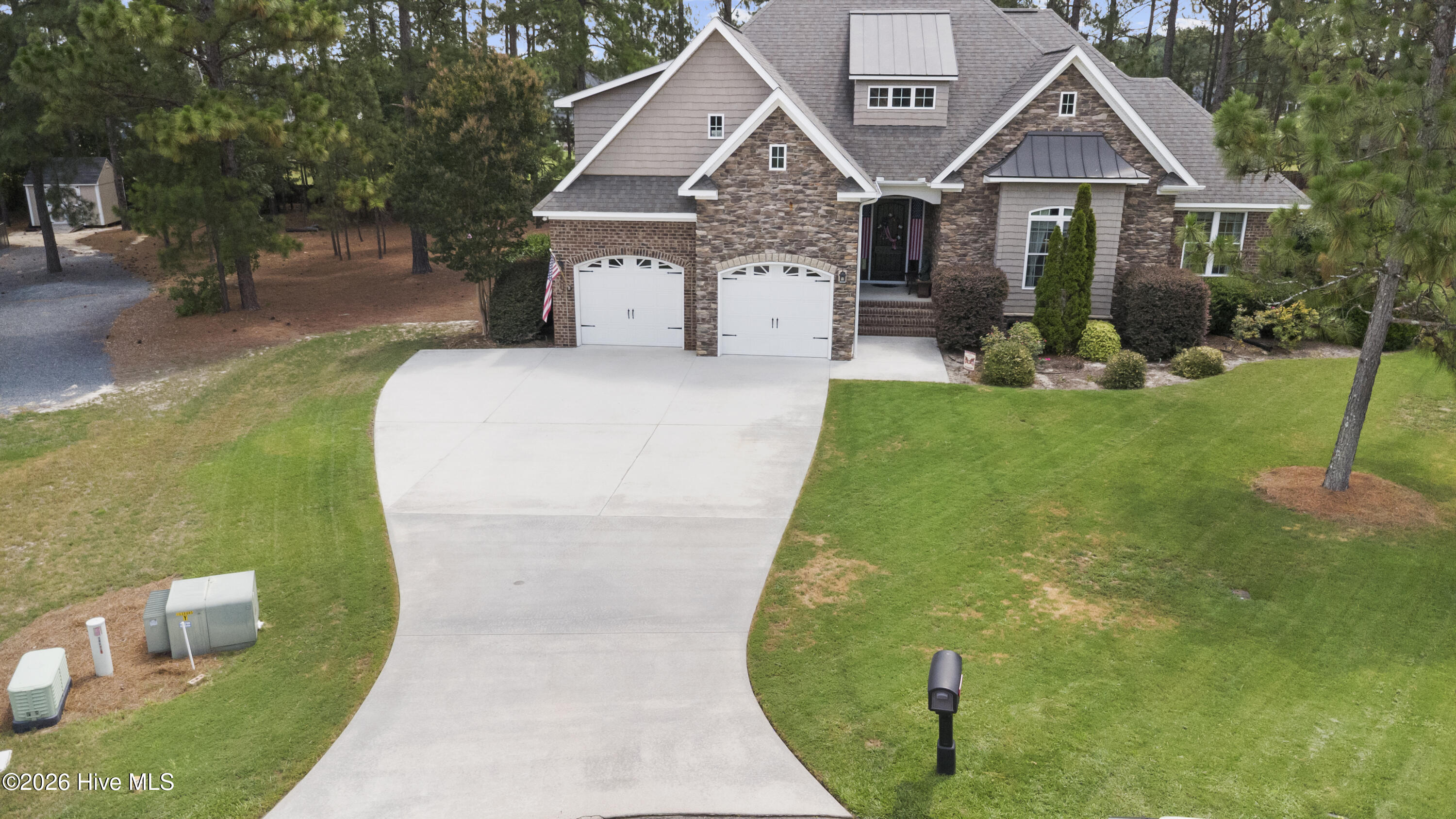 107 Tomahawk Court