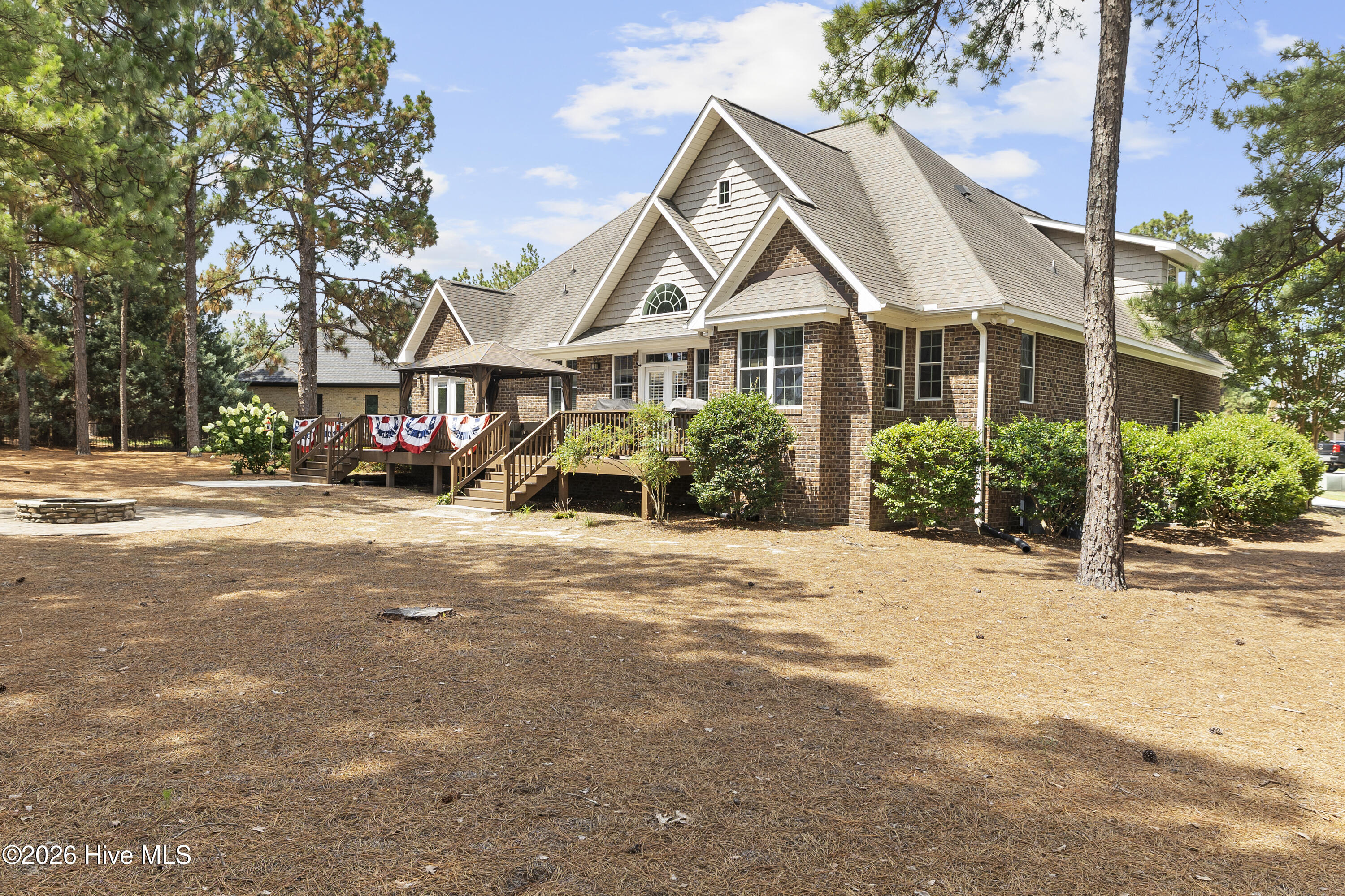 107 Tomahawk Court