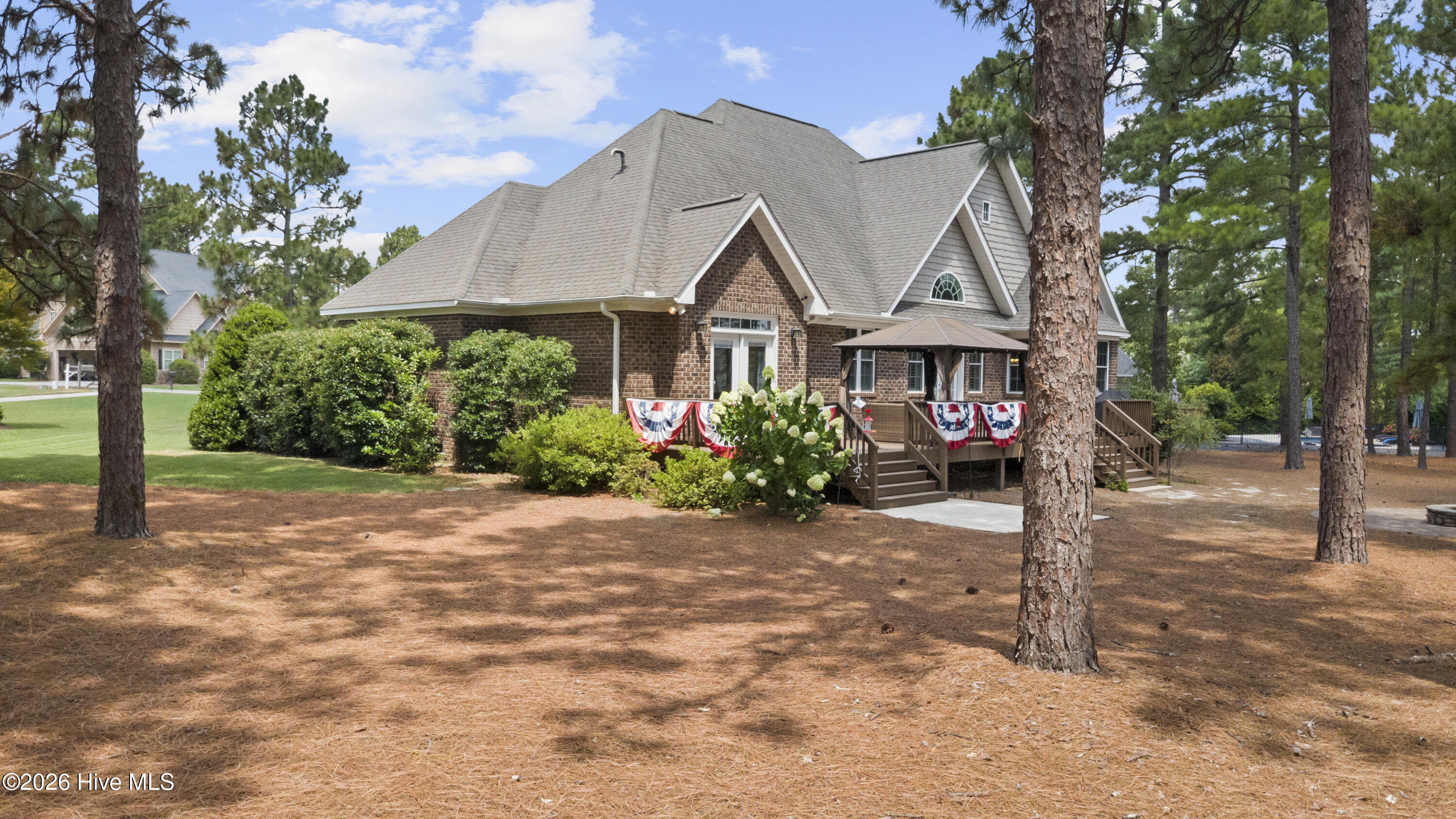 107 Tomahawk Court