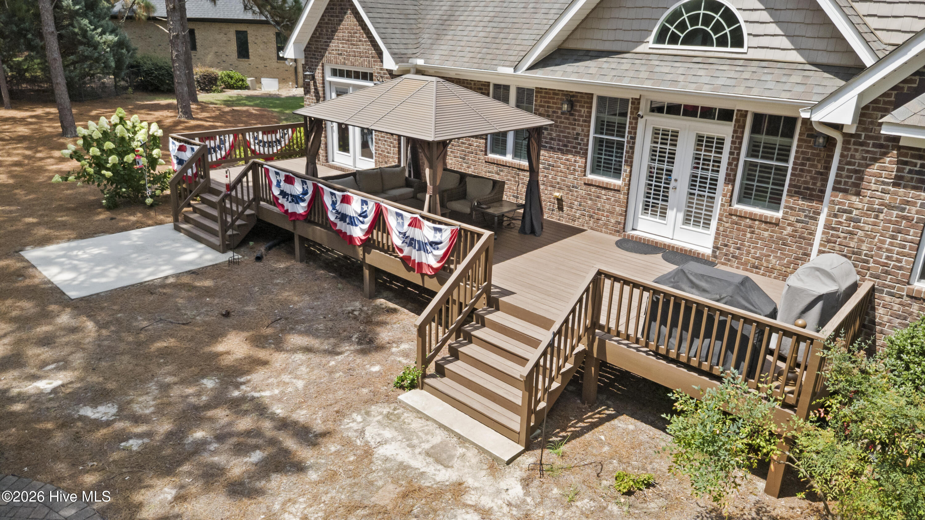 107 Tomahawk Court