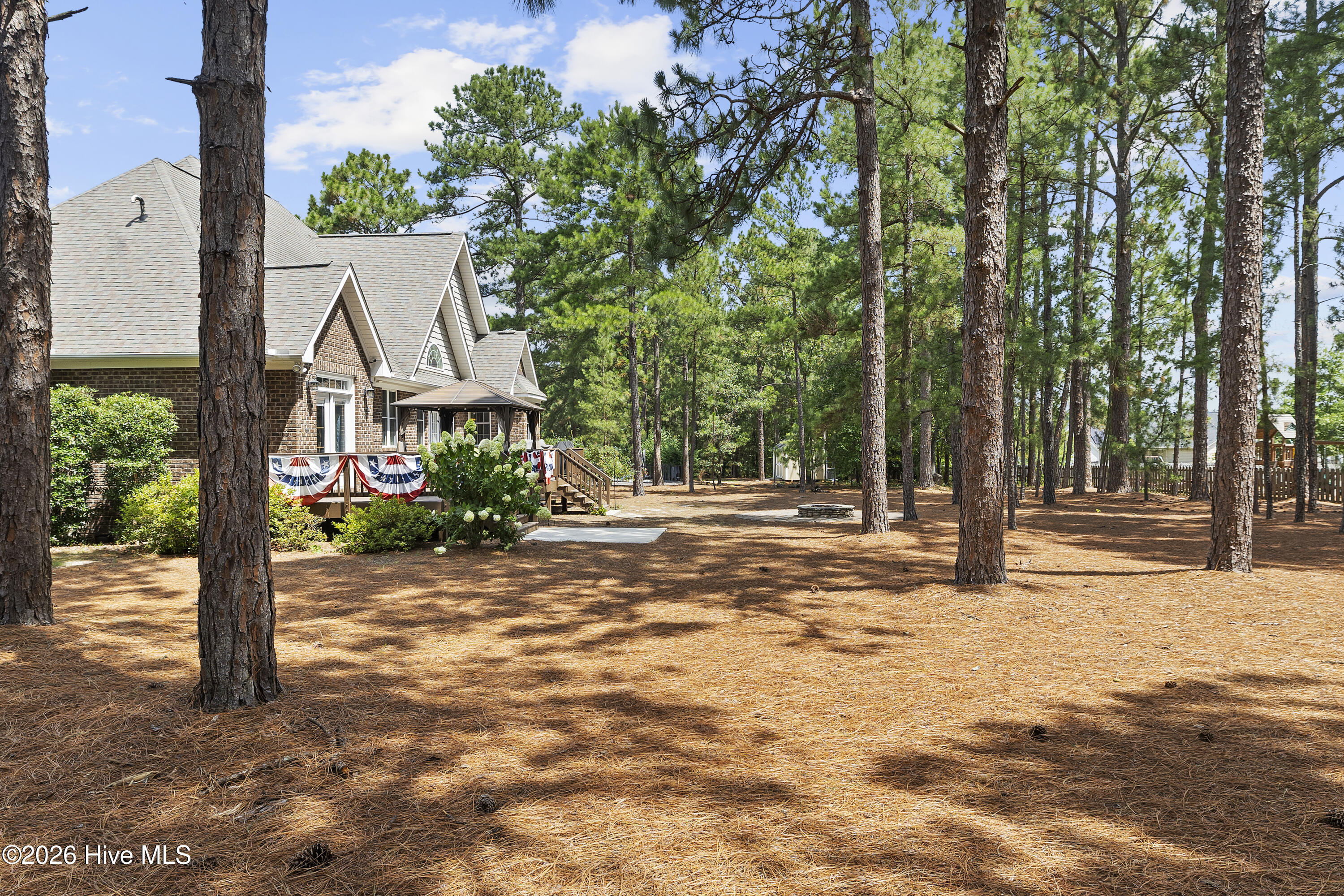 107 Tomahawk Court
