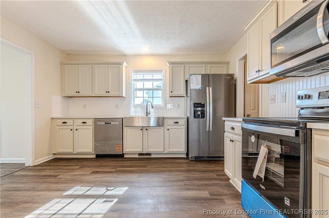 1512 Belews Creek Lane