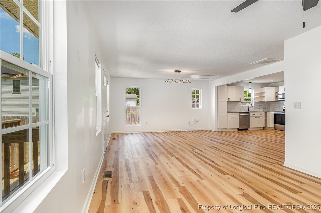 4436 Oakmont Circle