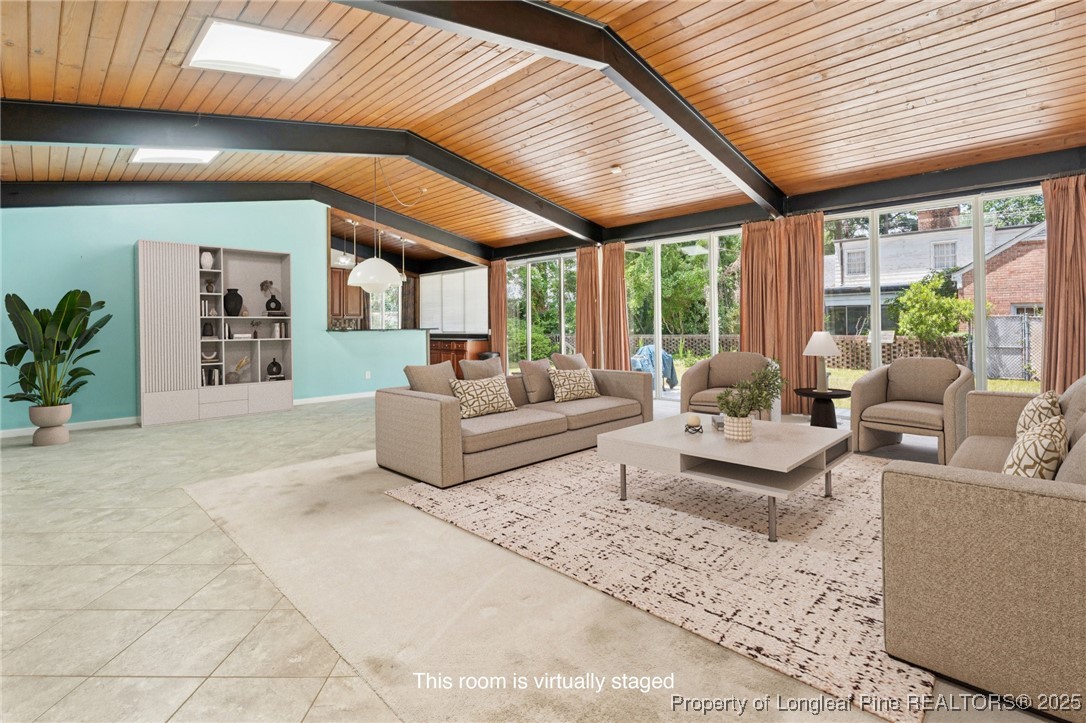 2205 N Elm Street