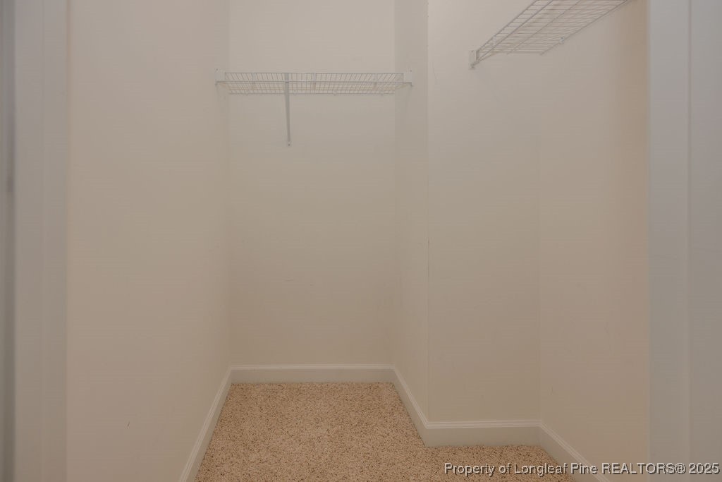 6821 Hunters Den Road