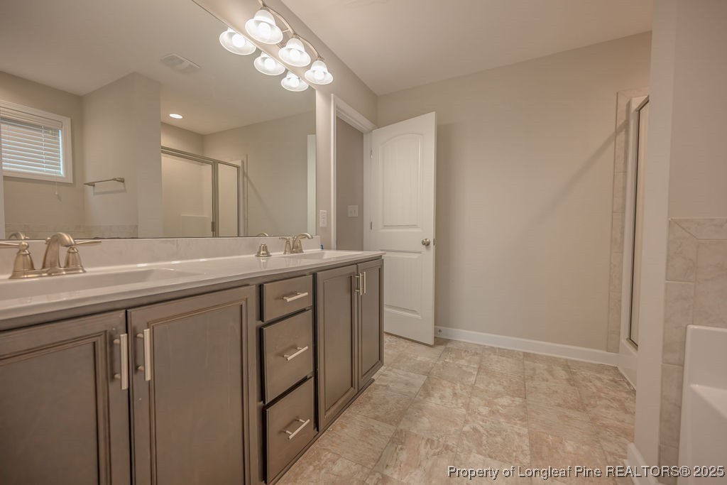 6821 Hunters Den Road