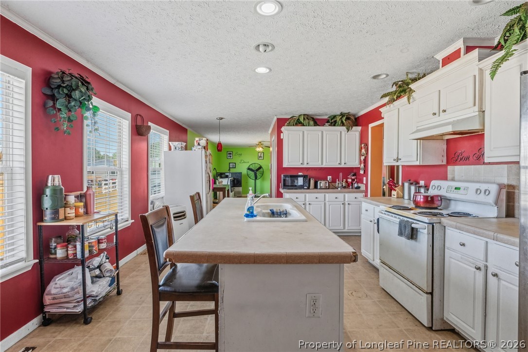 128 Westwind Drive
