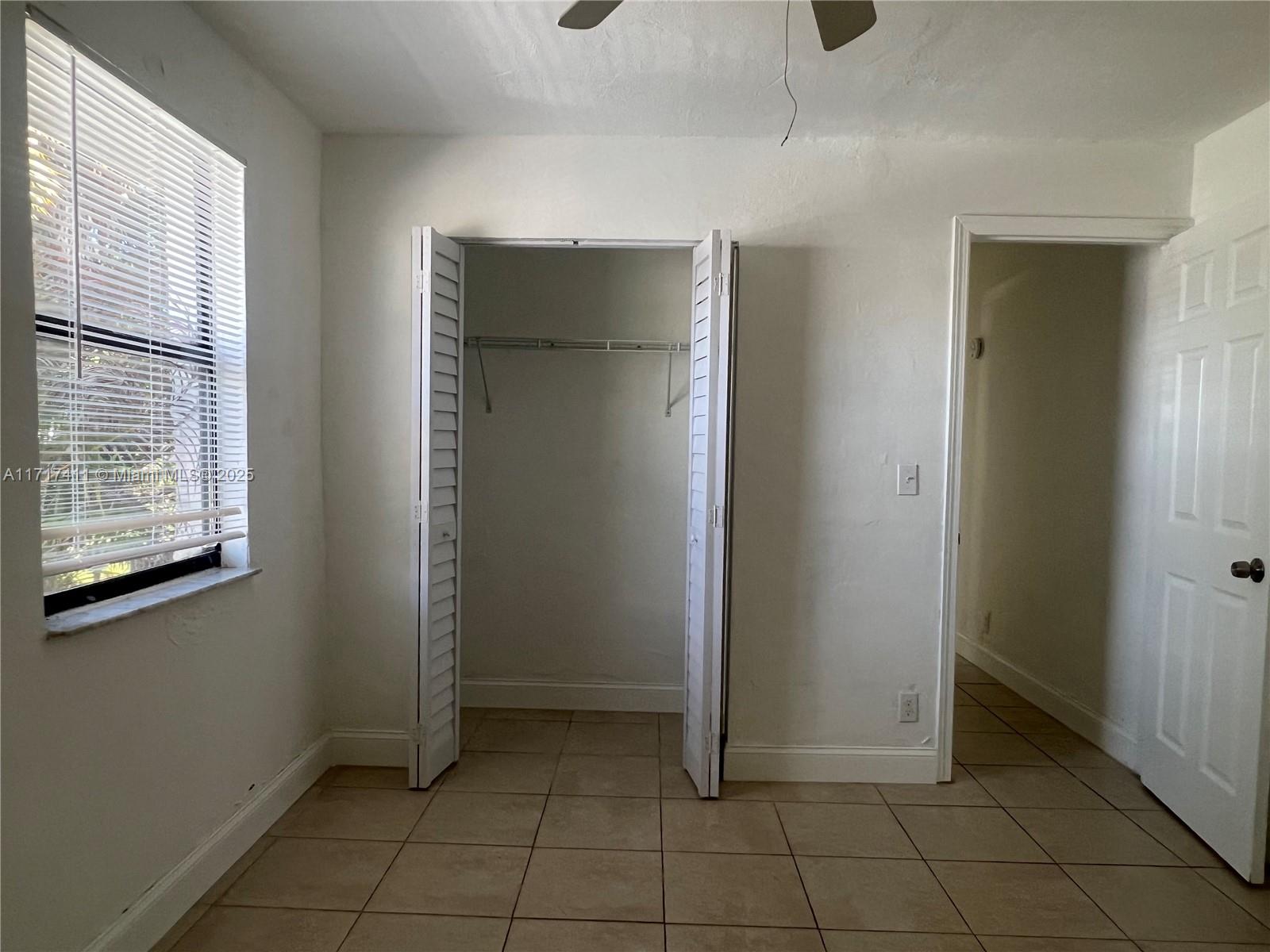 113 NW 13th Ave Unit: Front