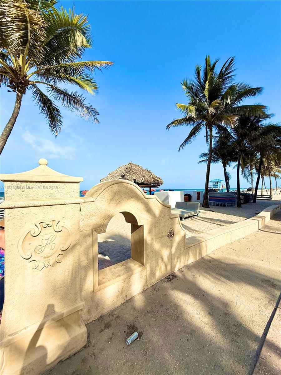 777 N Ocean Dr # S418