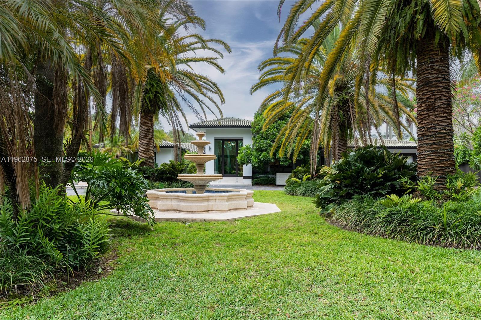 7300 SW 77th Ave